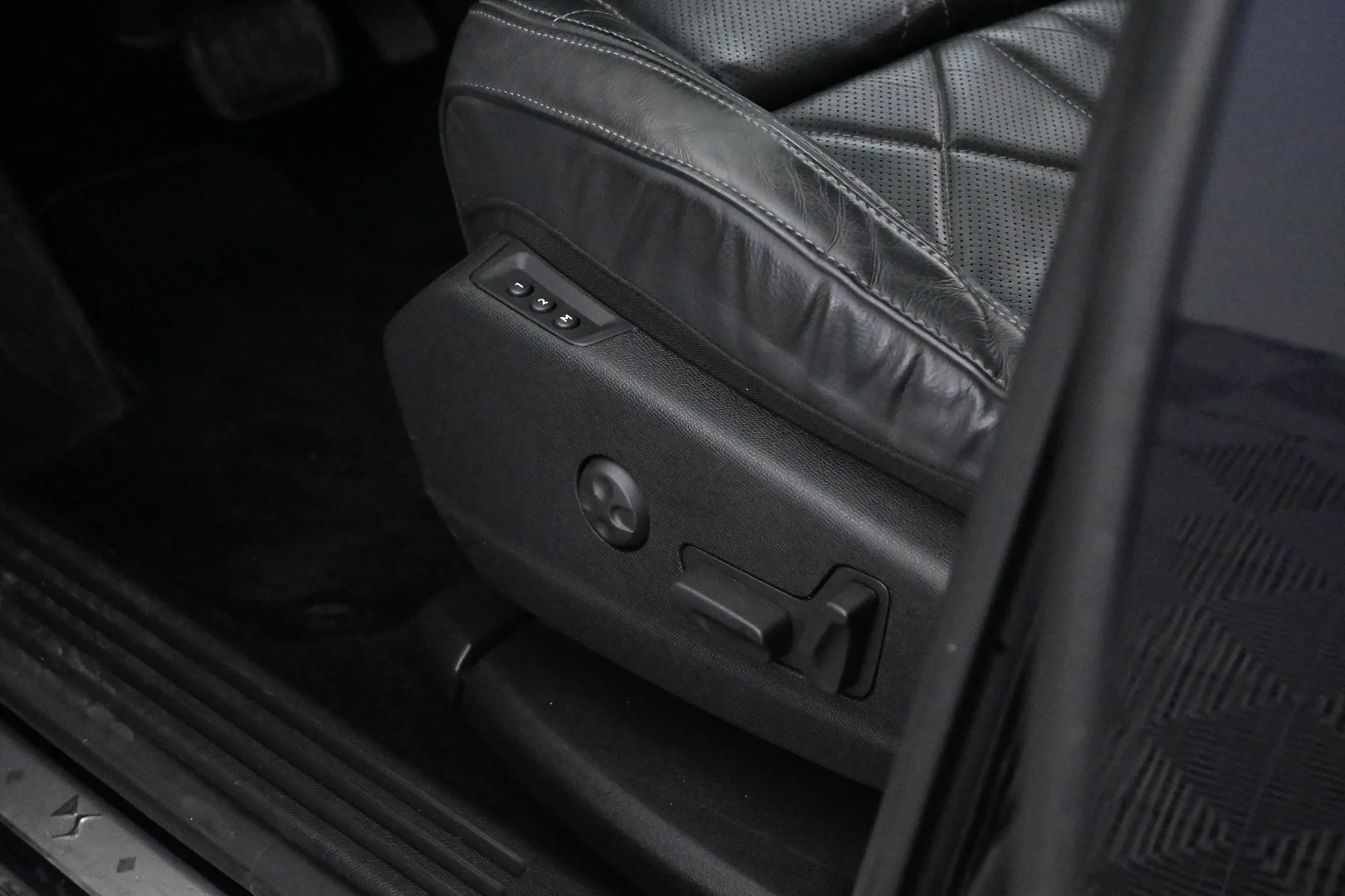 Car Image - 5J85kUA72hlcdaQHTDvdjU