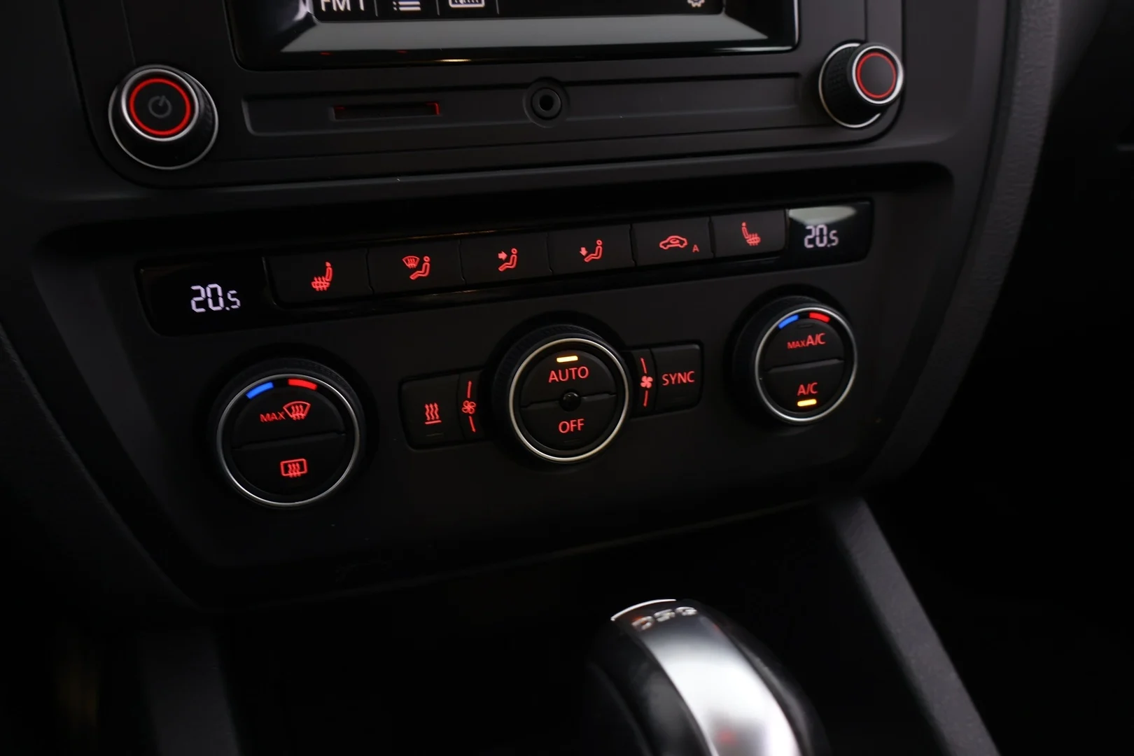 Car Image - 1Rumr1hICCzzyBZOV8z7J1