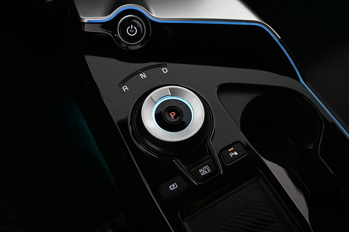 Car Image - 44FQNQpgYPIhMll34QDOgN