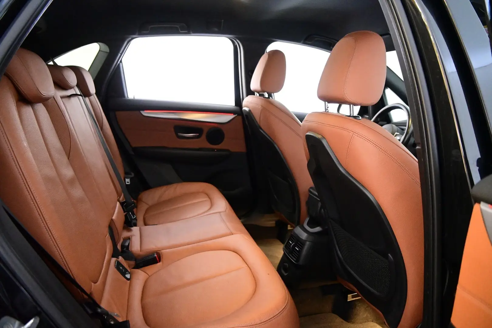 Car Image - 3hJqD85UuaIUzOaCclX7D4