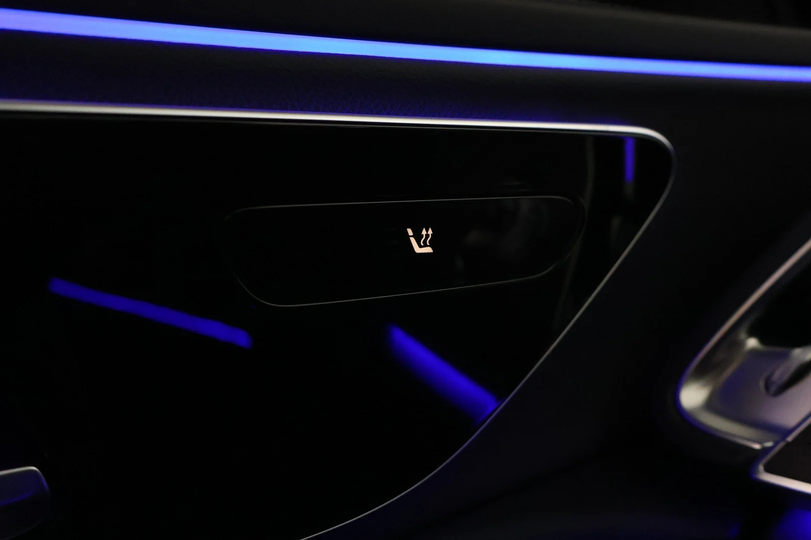 Car Image - 2hoROmFis2c0YYWn1I7S5U