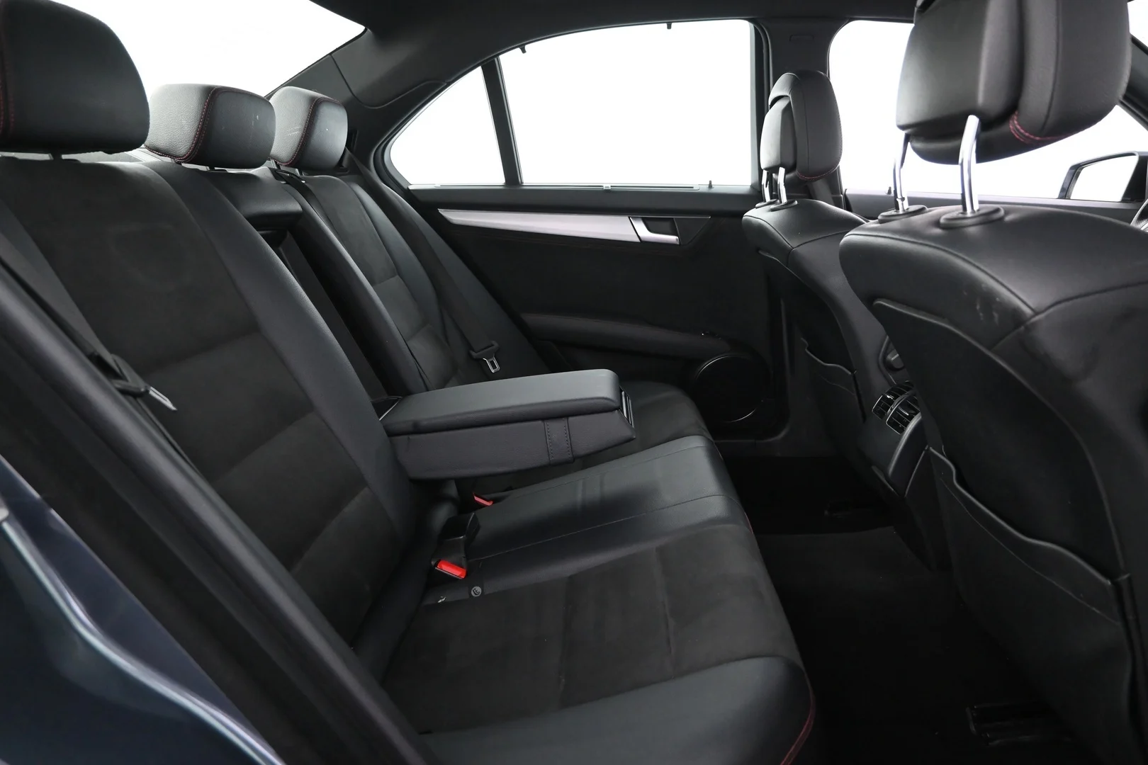 Car Image - 7kzr8h25qRHiQ0kLACxdVN