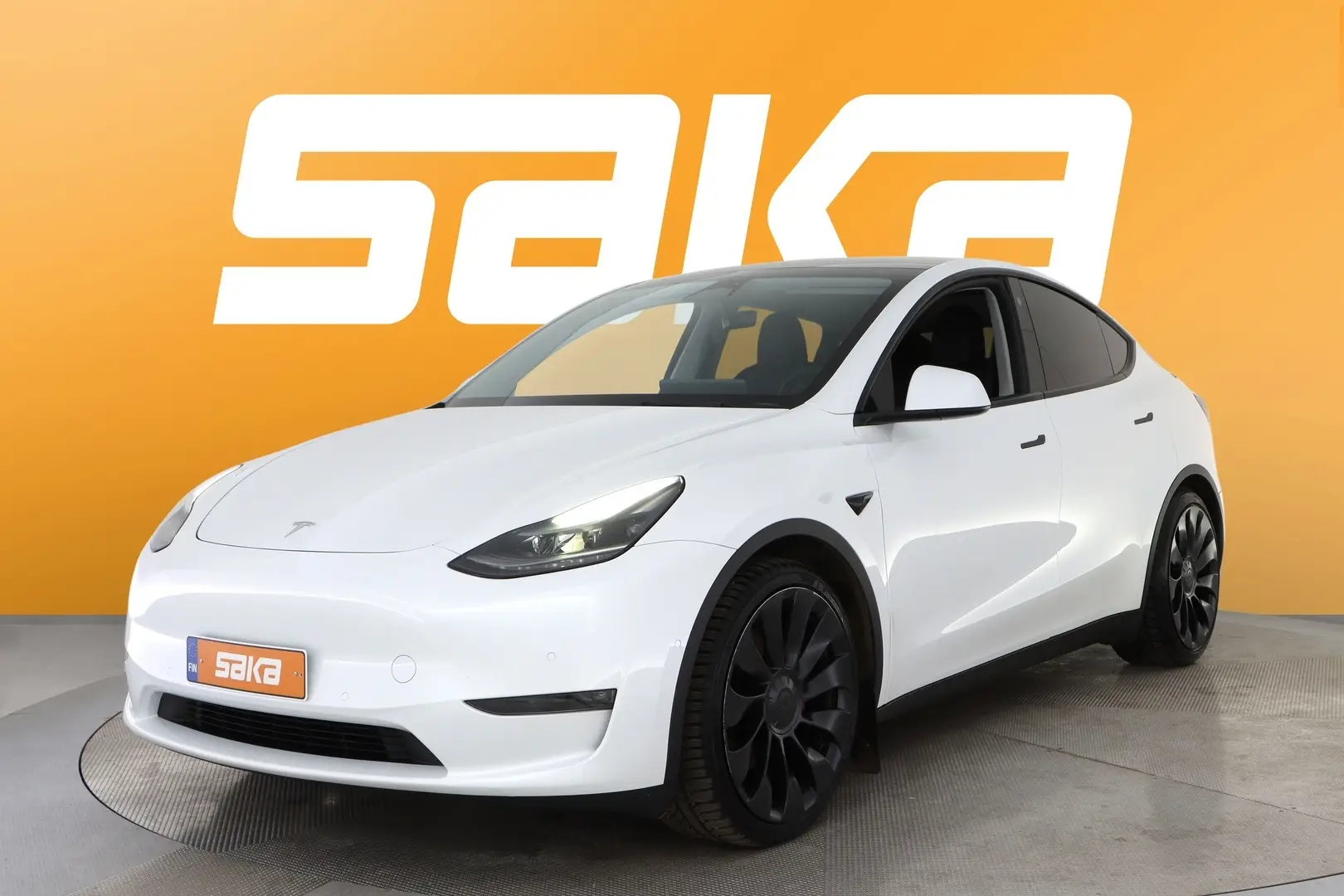 Car Image - i8Ml8YZTK2exXp3PXOyu8