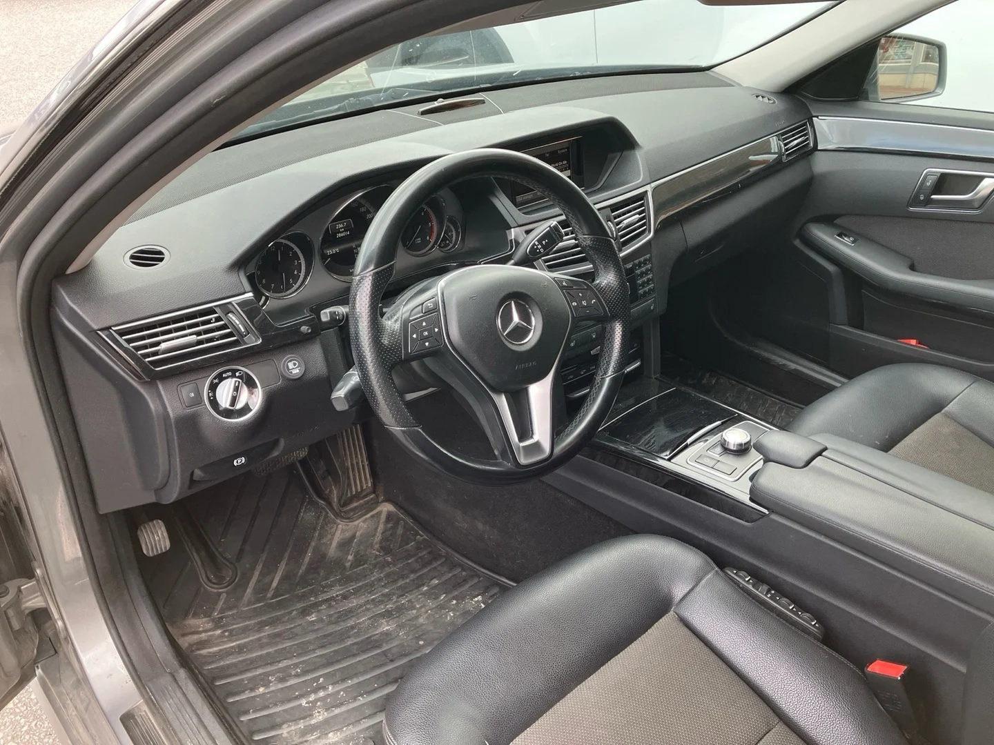 Car Image - 5QOG1Zmgdliq4YESdMdBlY