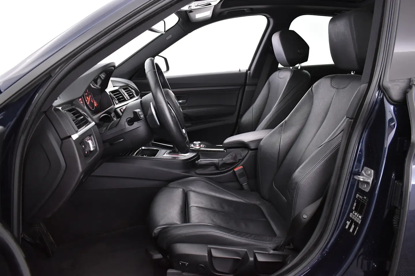 Car Image - 7fd0FOF0tCJXRvqbvI5a92