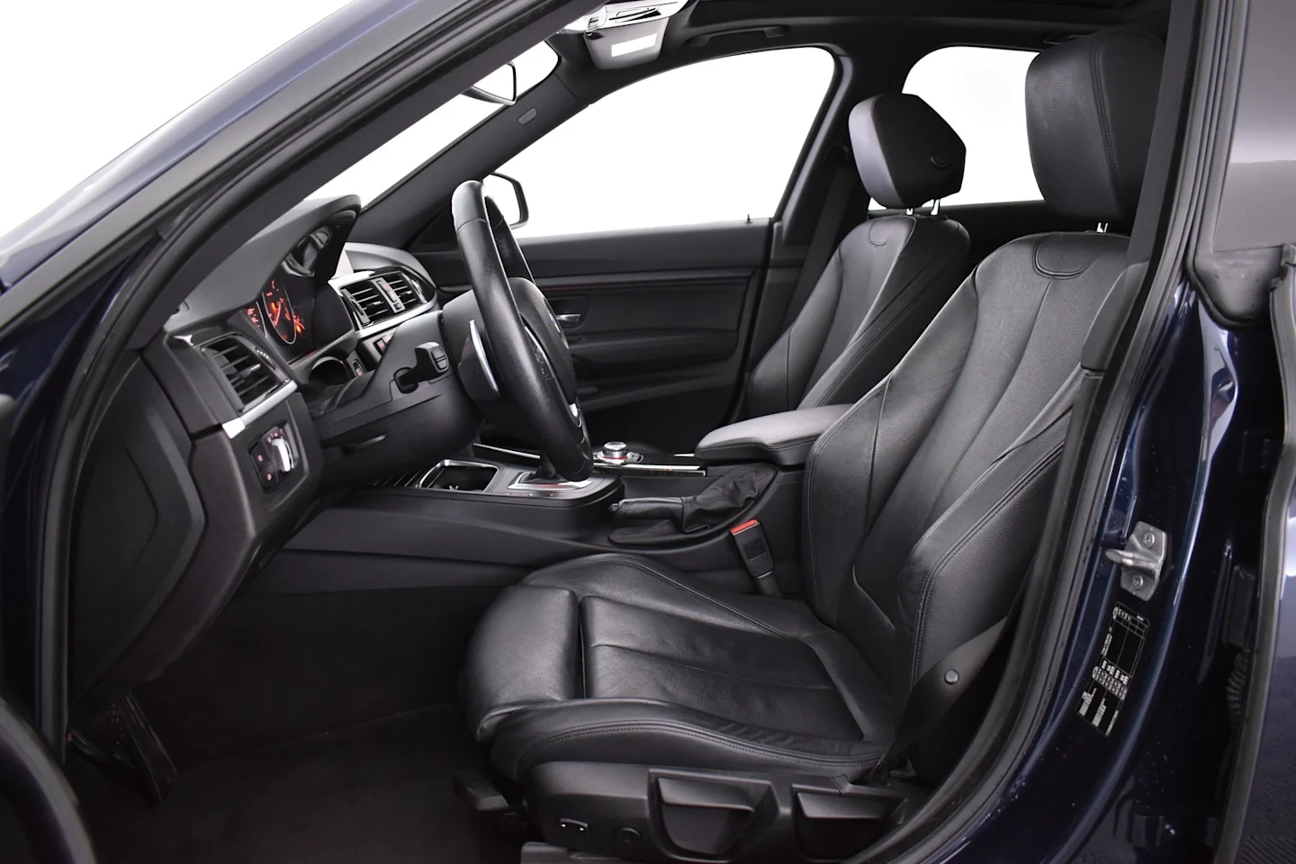 Car Image - 7fd0FOF0tCJXRvqbvI5a92