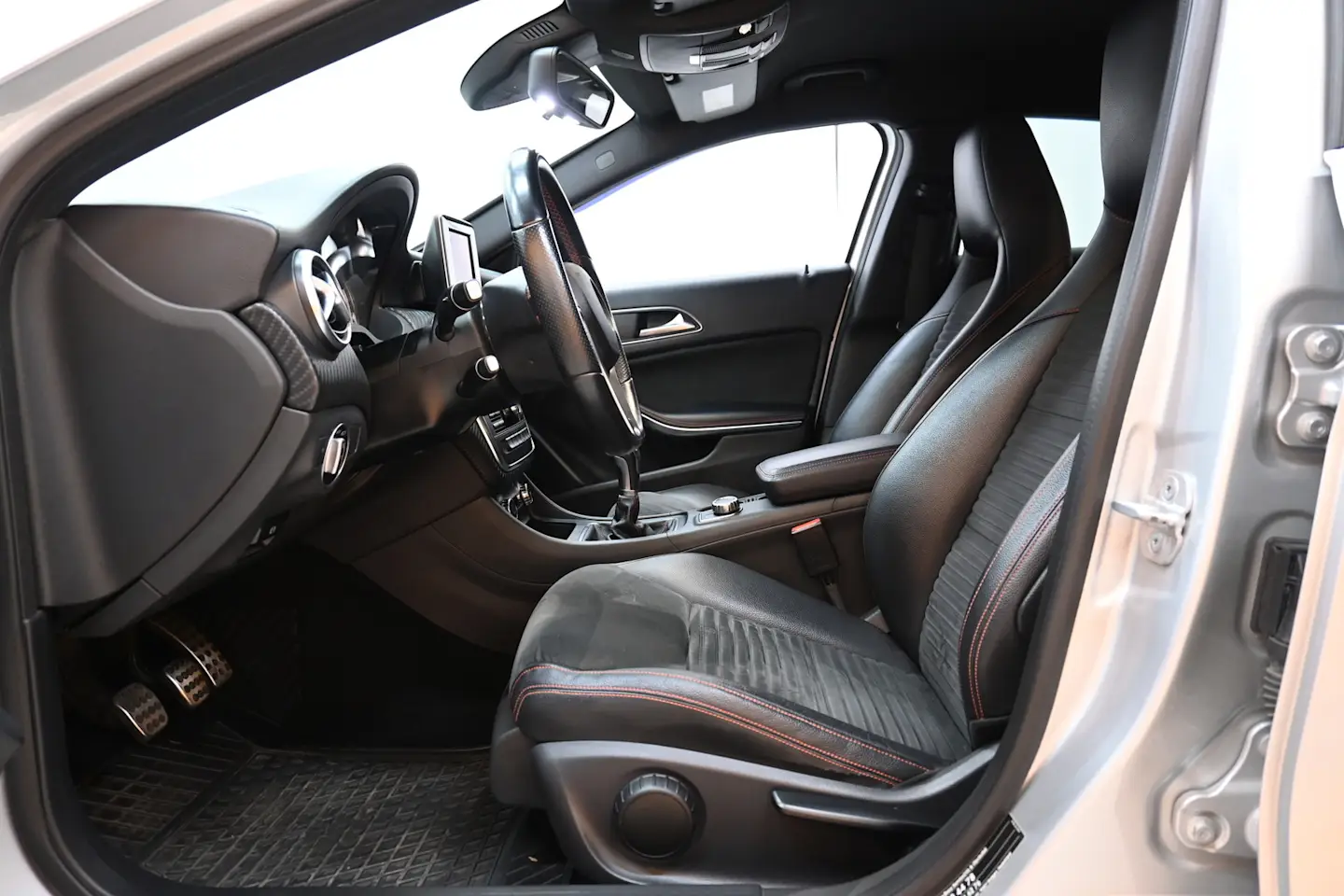 Car Image - 5KLjhAHnyYvdF4M4FUWpNj