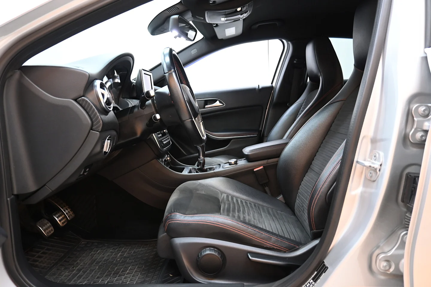 Car Image - 5KLjhAHnyYvdF4M4FUWpNj