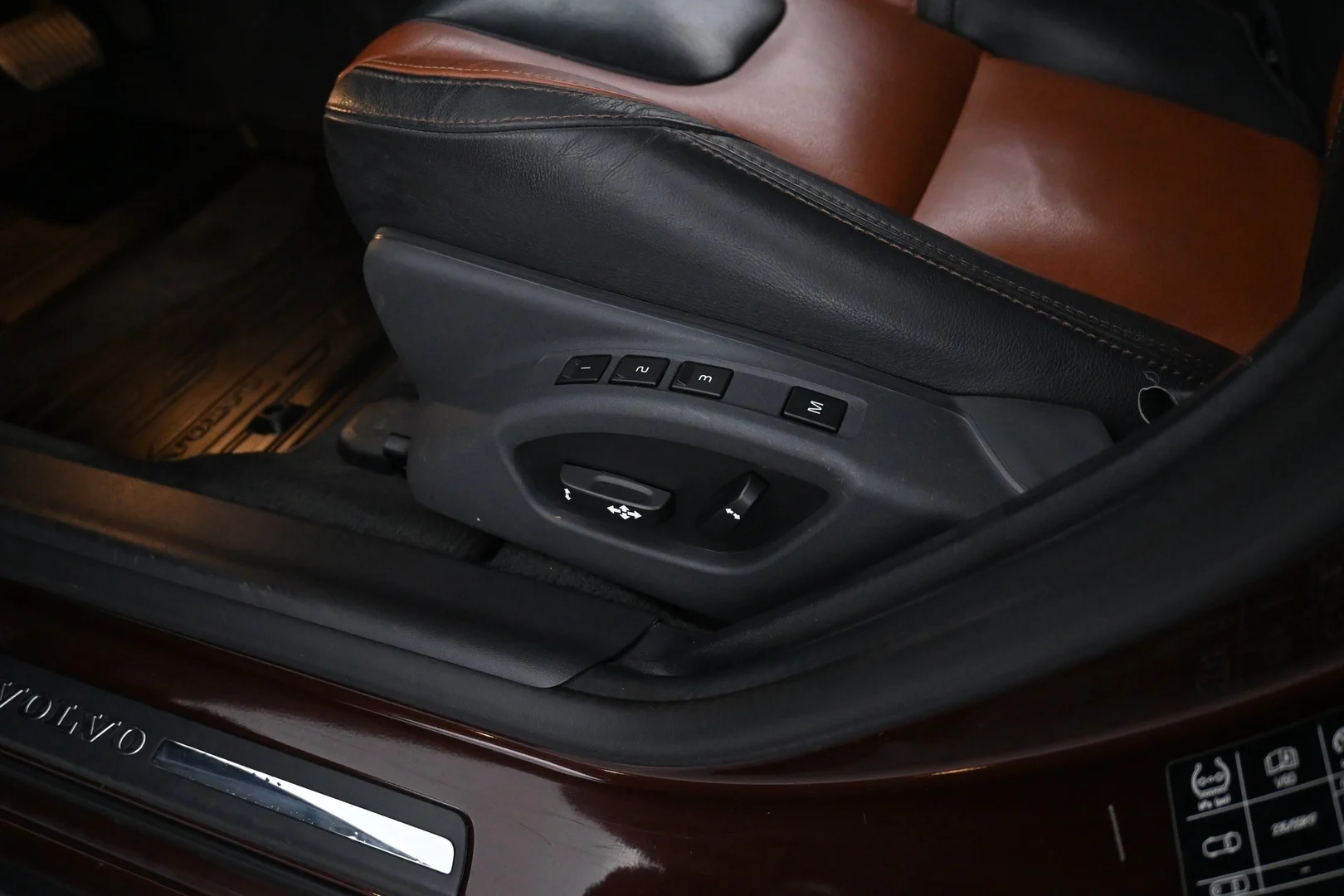 Car Image - 1PFg1fOTlp9Dygn1AxzQhv