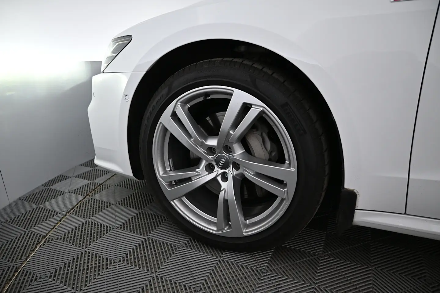 Car Image - 1py0Qttz7TFUY2S5NVBXs4