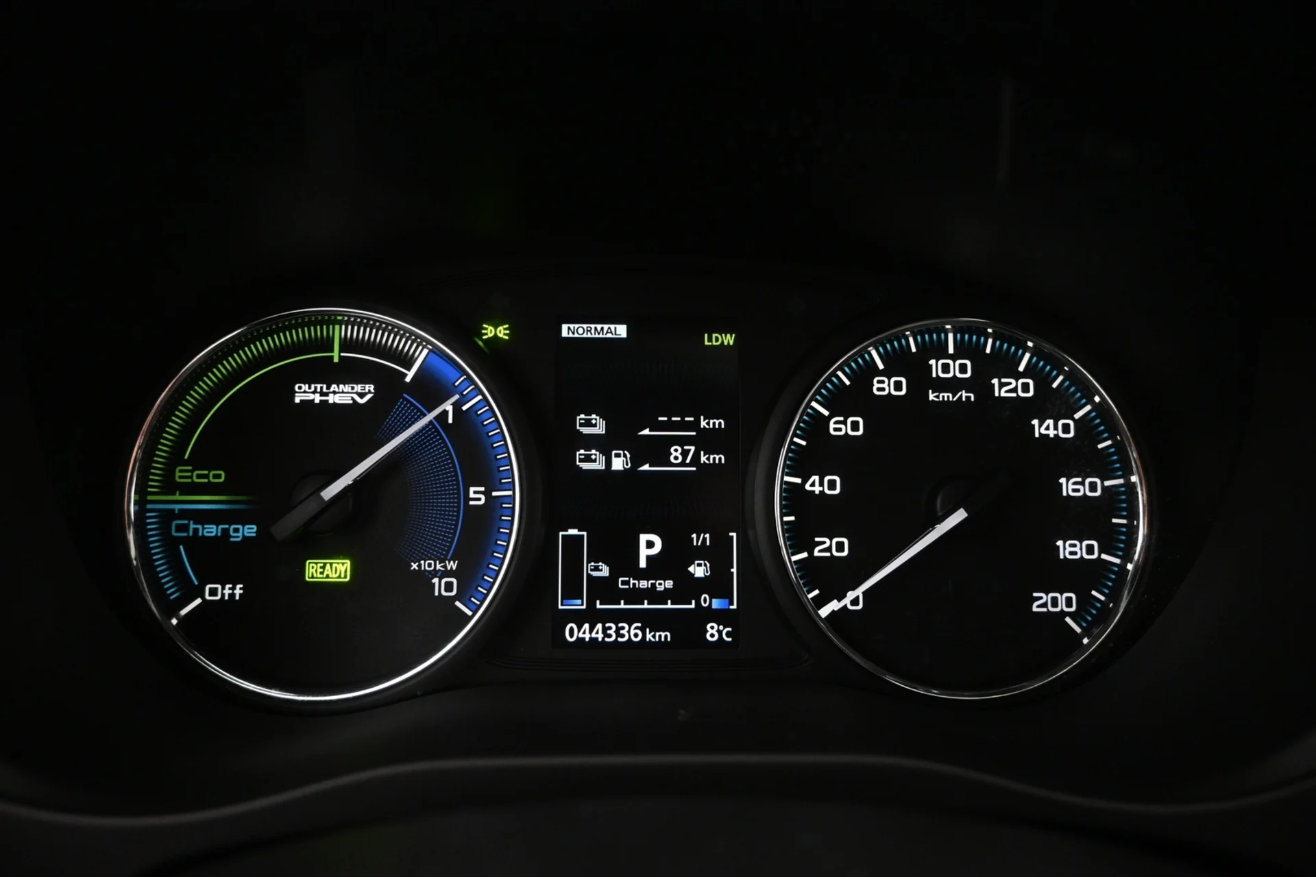 Car Image - 7JLLOYOWhRTJyrYEQBKF9C