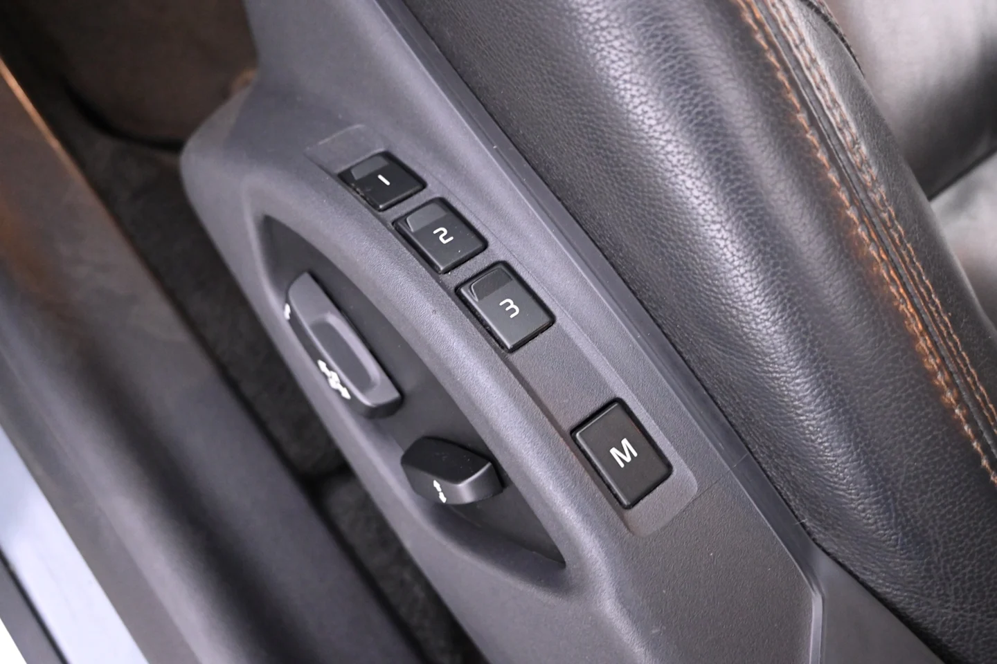 Car Image - 1y95kGpAroF9MyJESKWoel