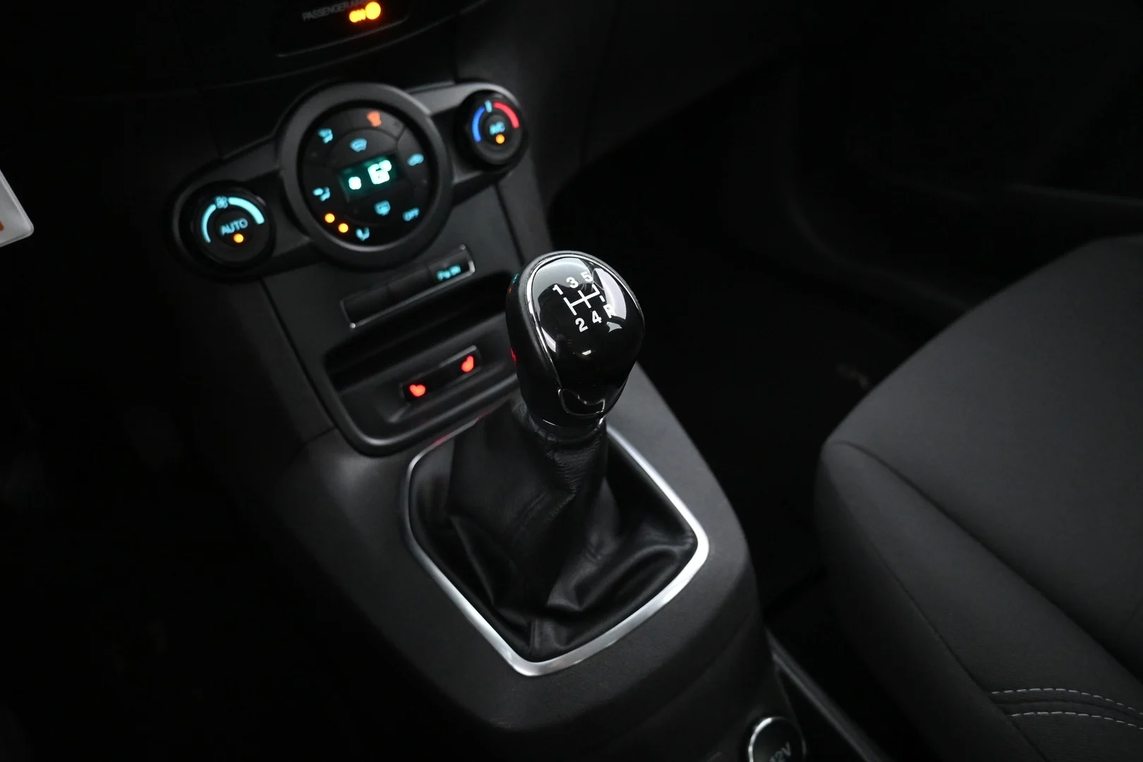Car Image - 7AqtTe7gI0yR1N2cCEEOnH