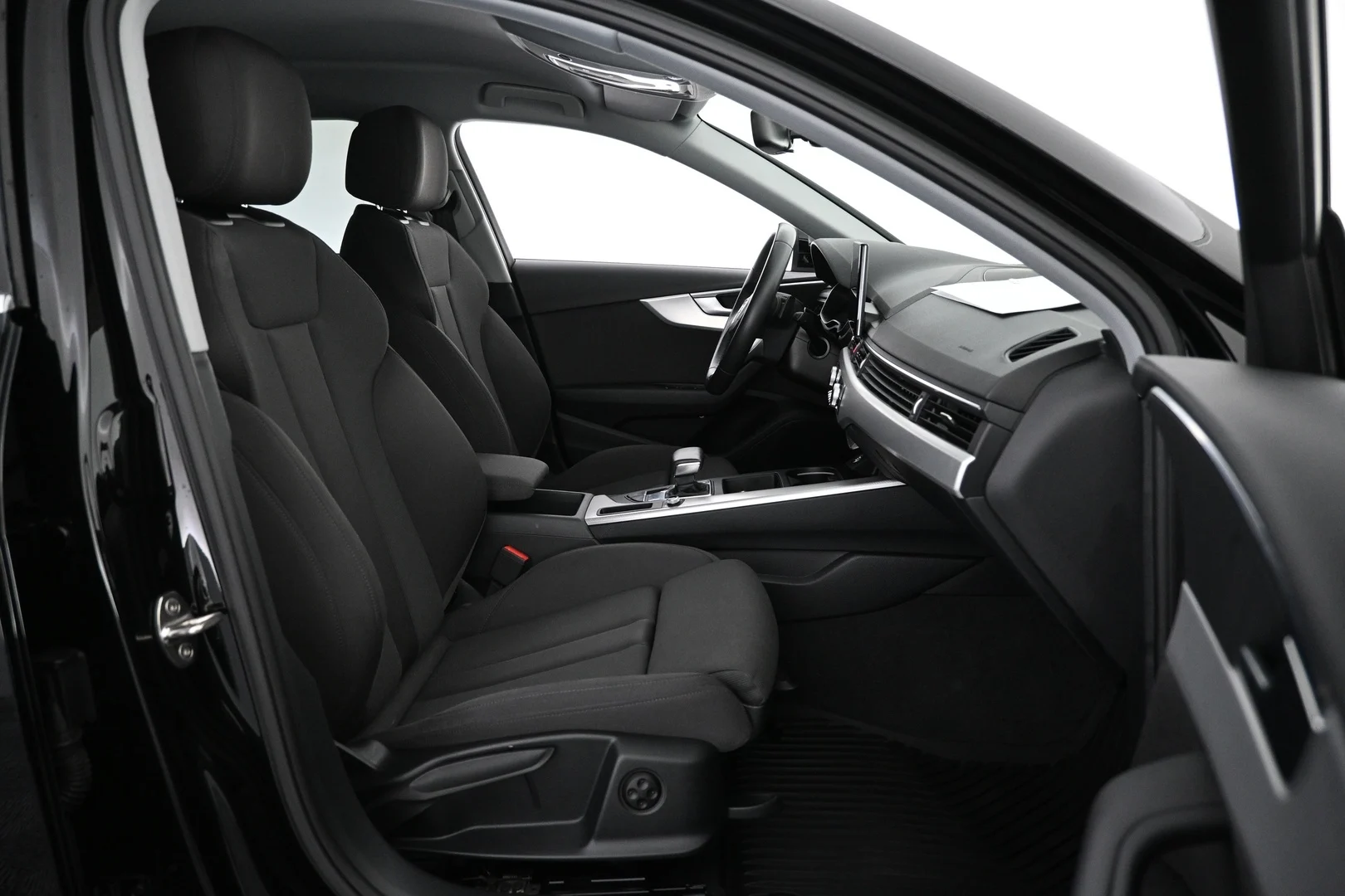 Car Image - 2TODeu8jTcH8Iu2vtmBnT9