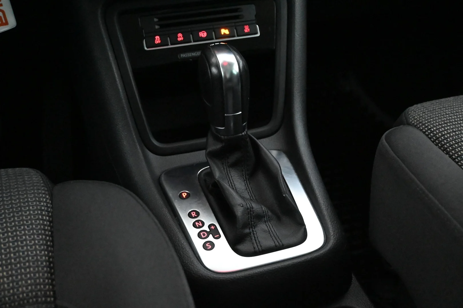 Car Image - Z2ohm3VtseqFWD9pNlICq