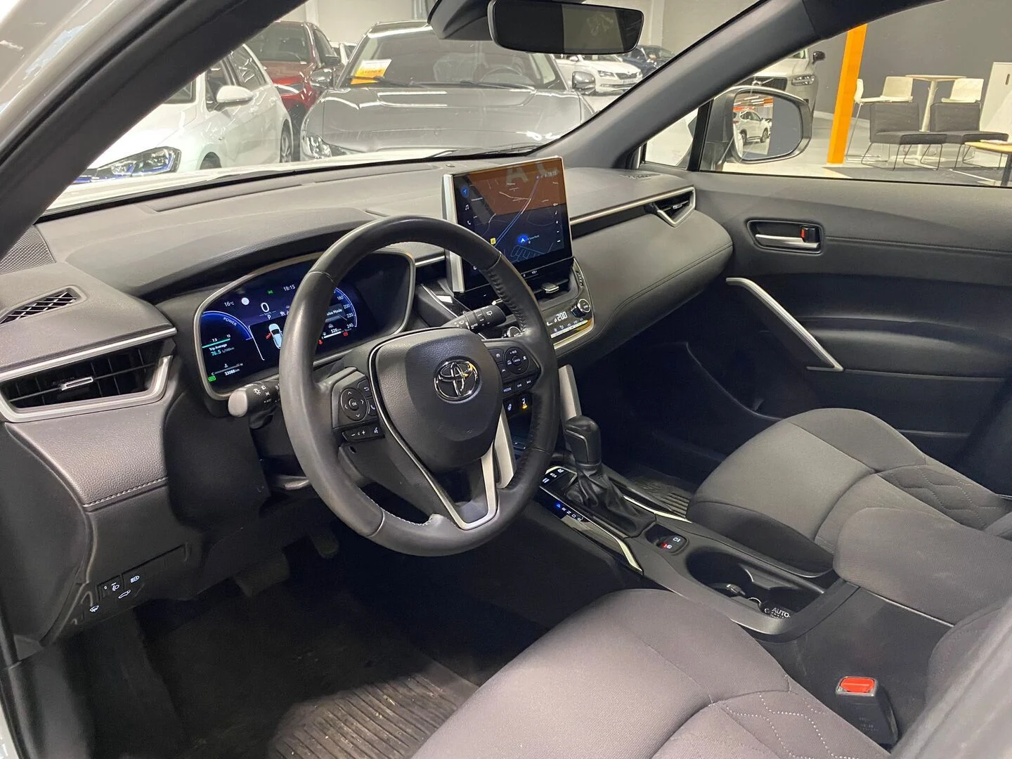 Car Image - 4i5EBiQIEoJzGJ4M43Qafv