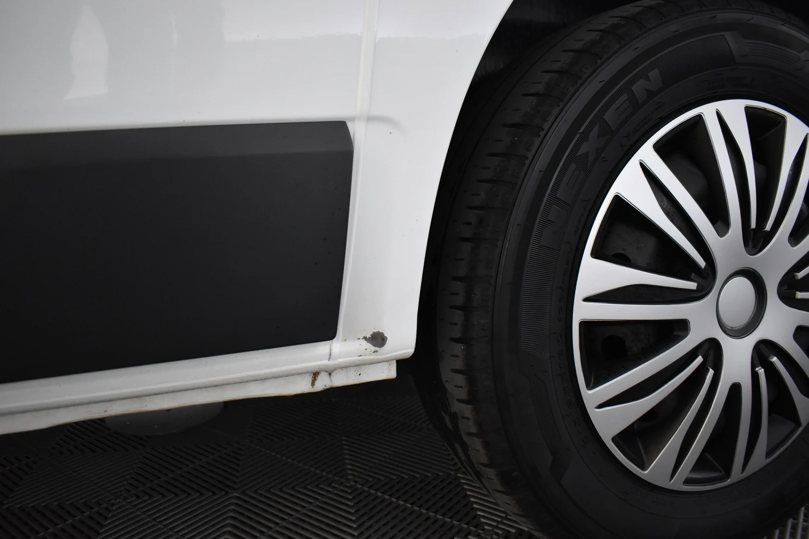 Car Image - 1qgtoWCyeRdkNX1wWLaMPj