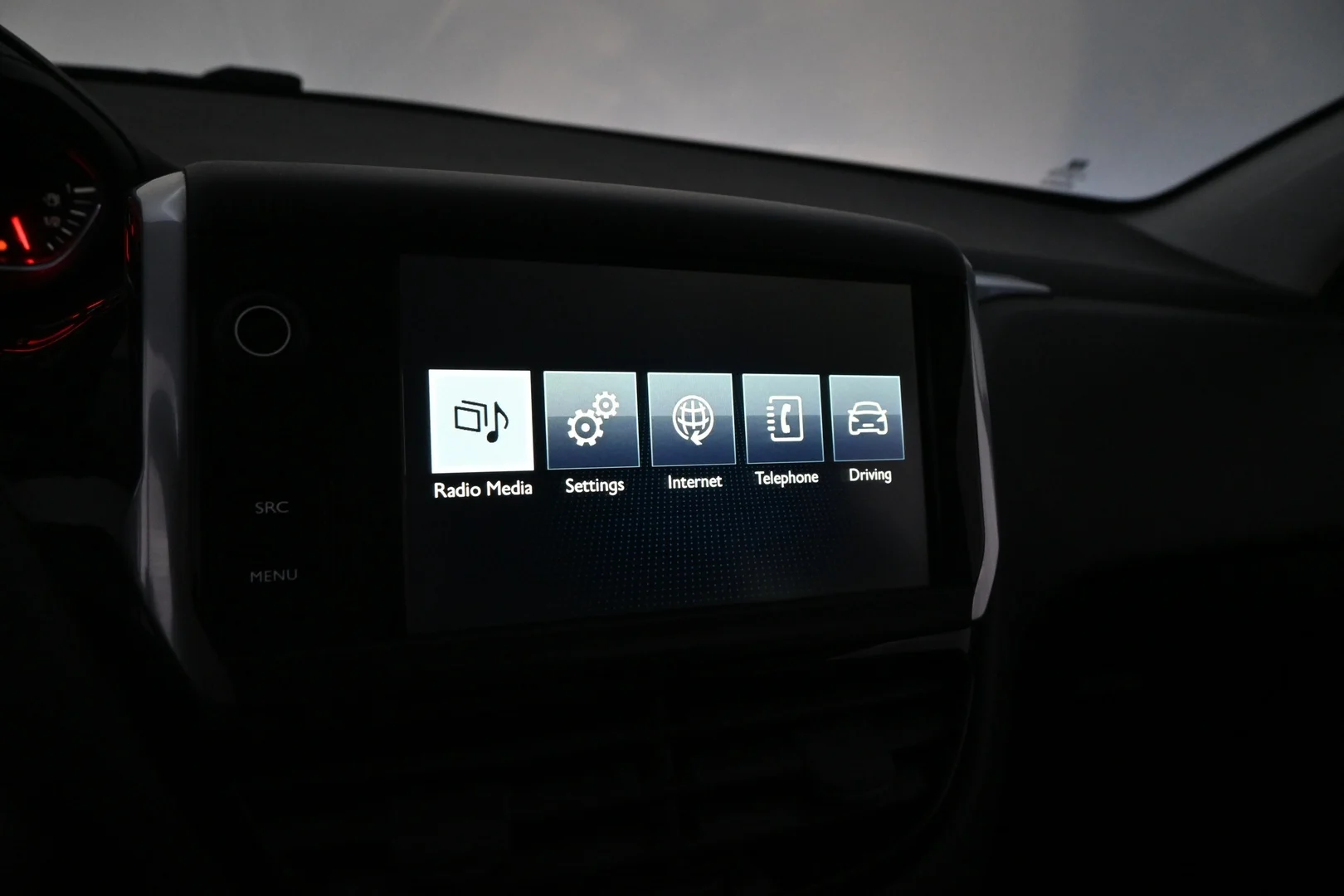 Car Image - 7tg4LXGTOiDDDeRjvyN7GS