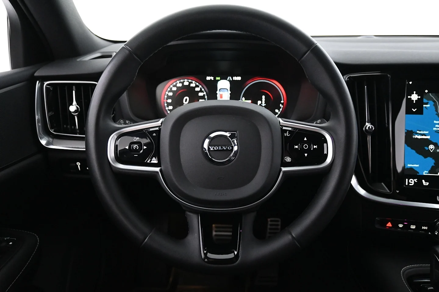 Car Image - 3SVxbfOh7HA7nkTtKdKJWR