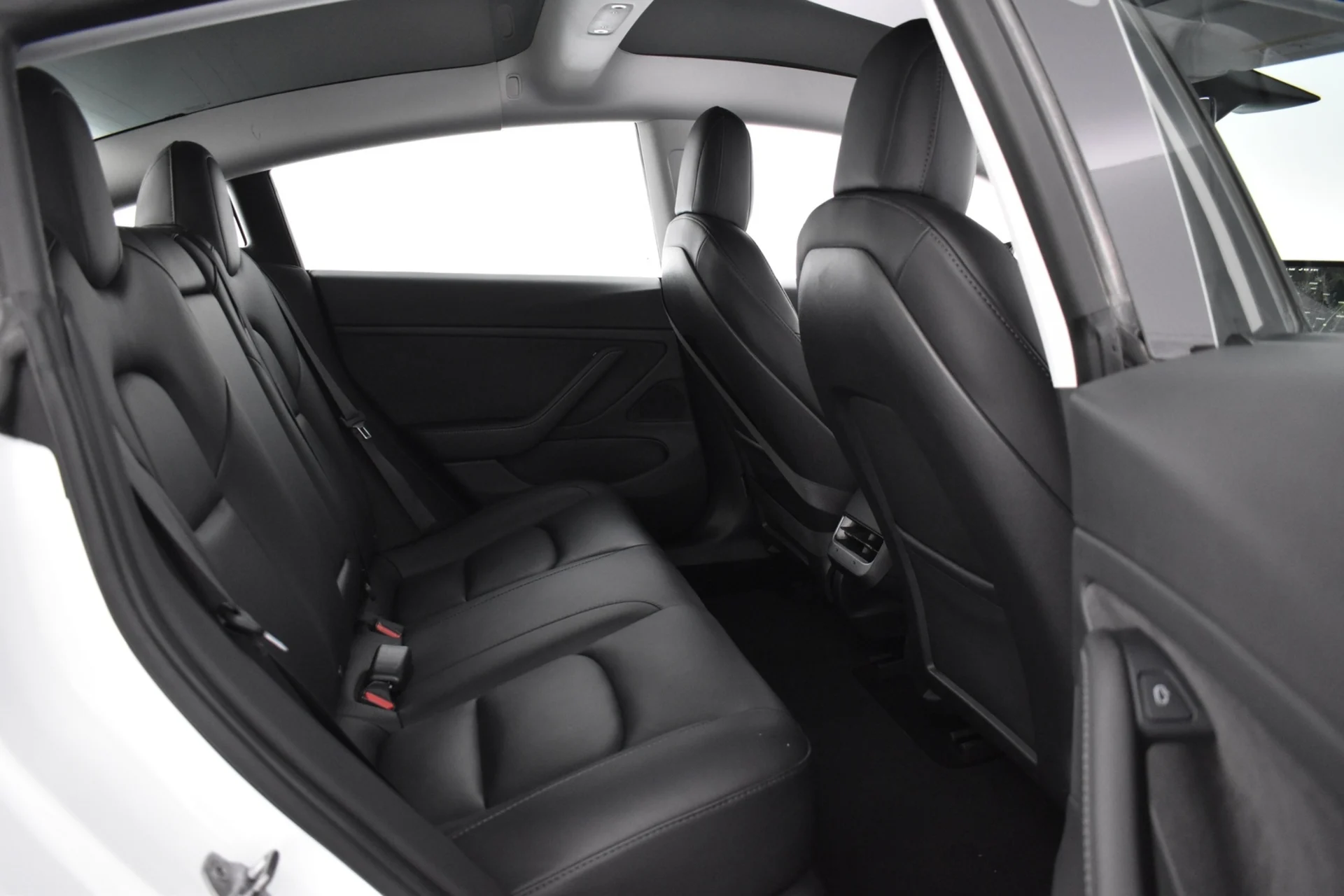 Car Image - 3EDgXyyV5KWLQ7uhy7PRgR