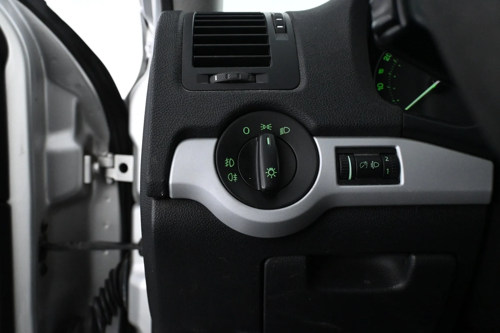 Car Image - 6hPnDHgYcF1jHqFEVaYHcA