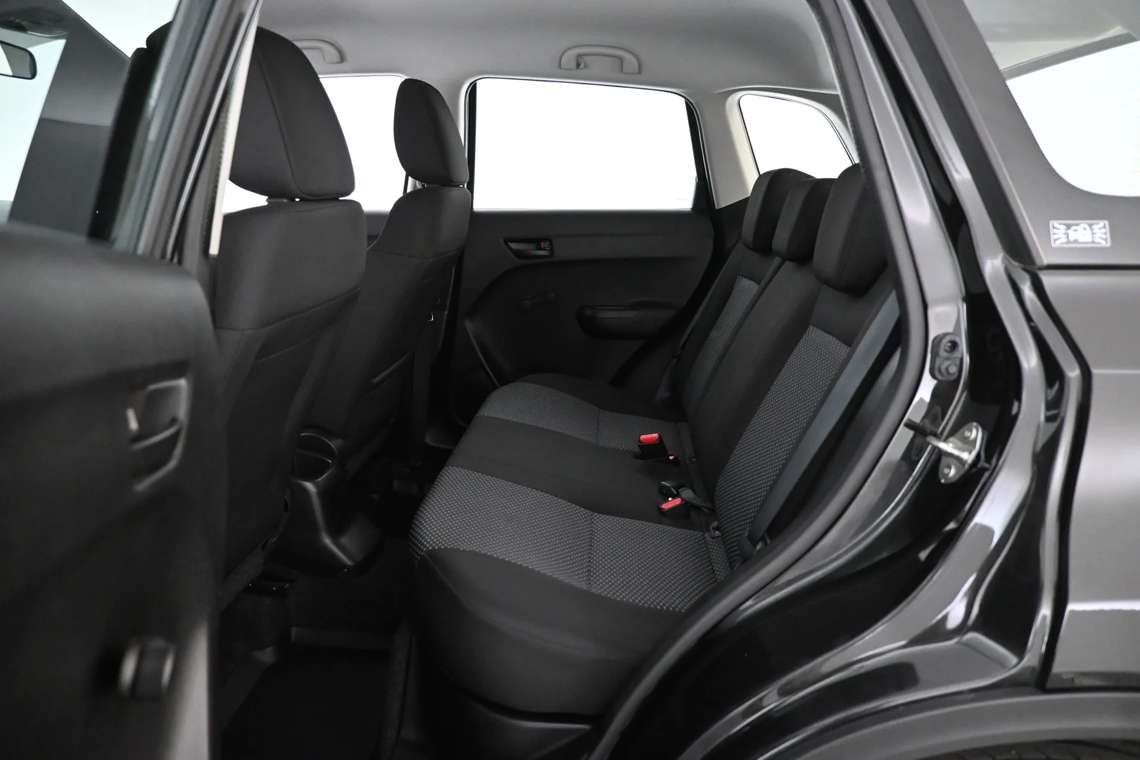 Car Image - WRmaxhIxNCBflpXvq1w7w