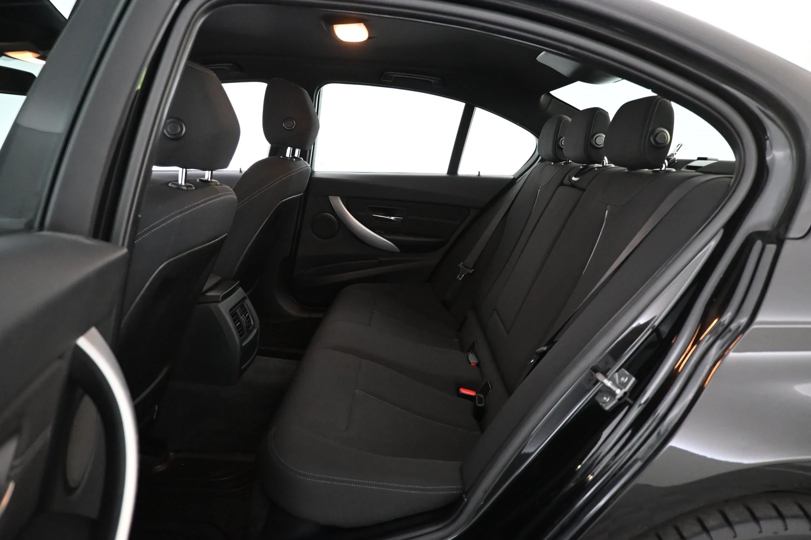 Car Image - 2ojK1j6jHjVob1idF7A29Q