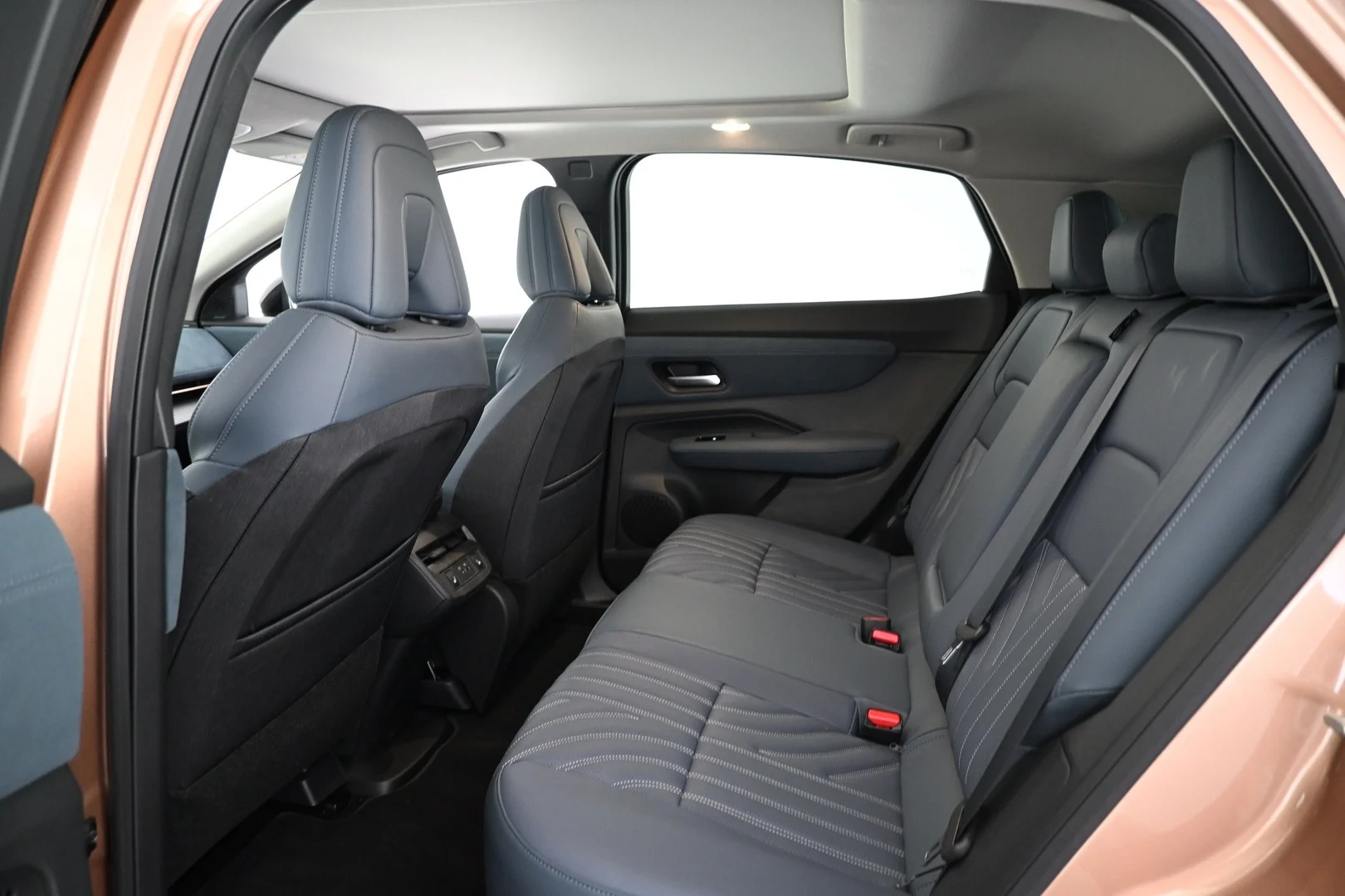 Car Image - xbVLjdD0LMRNYxcwWFEhu