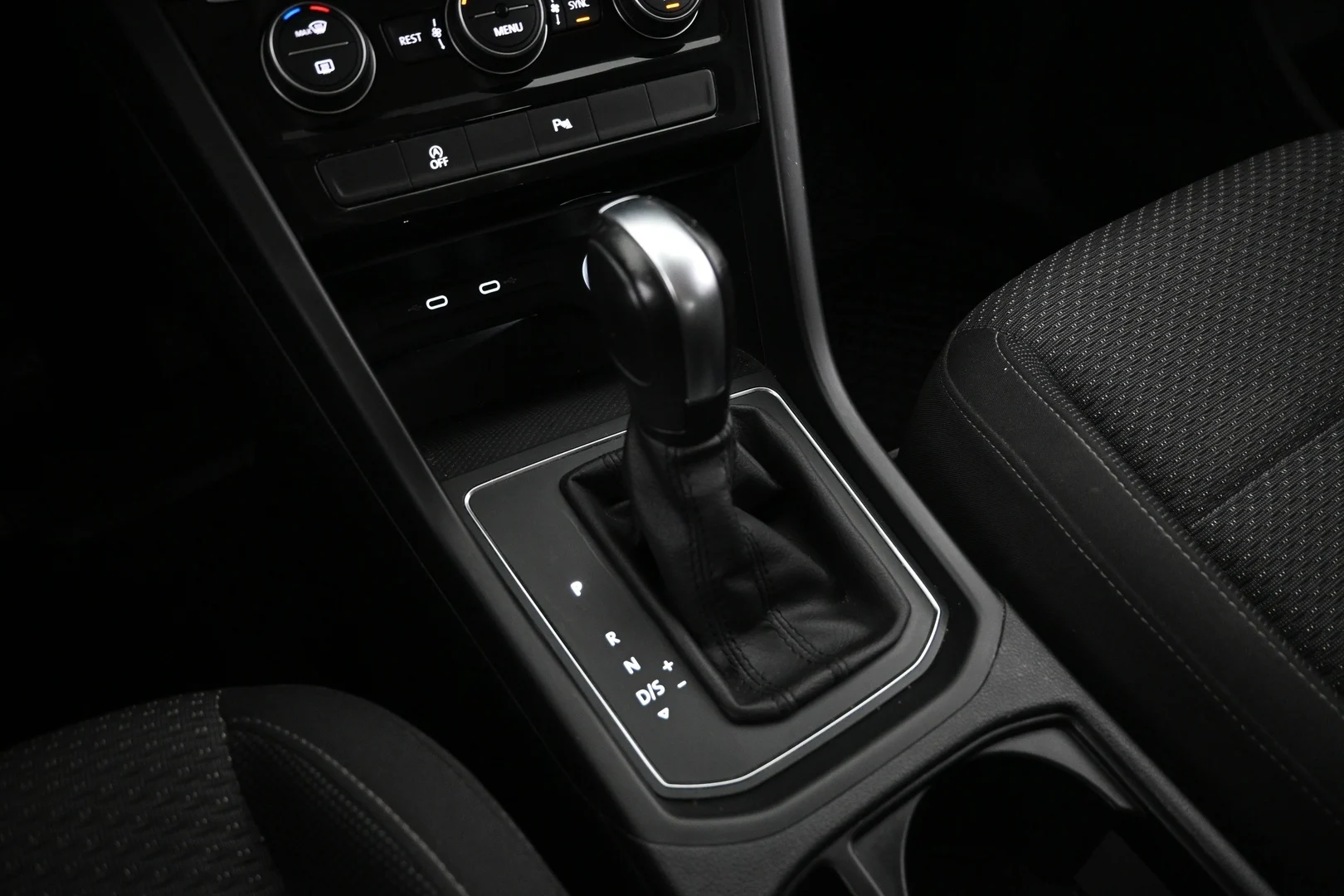 Car Image - 5EXCVIvs5k6tnkOcCeQuxj