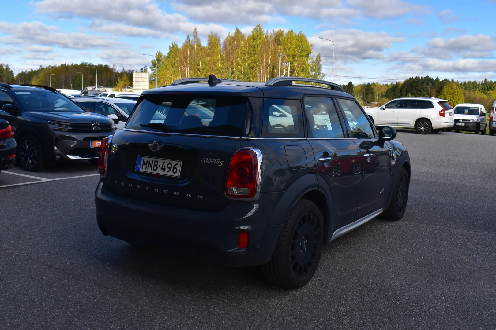 Car Image - 4swJnwbzLaYUXnEpaTSo1H