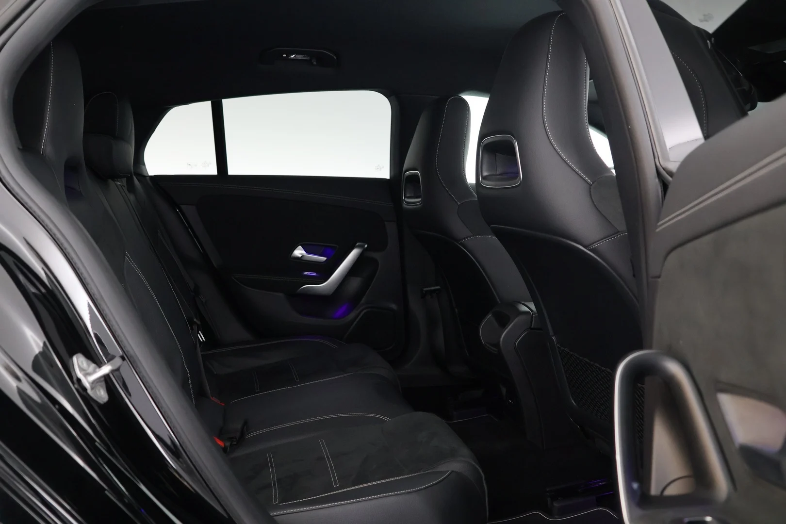 Car Image - 7vDdaeBgGQNoU0sIeI7sam