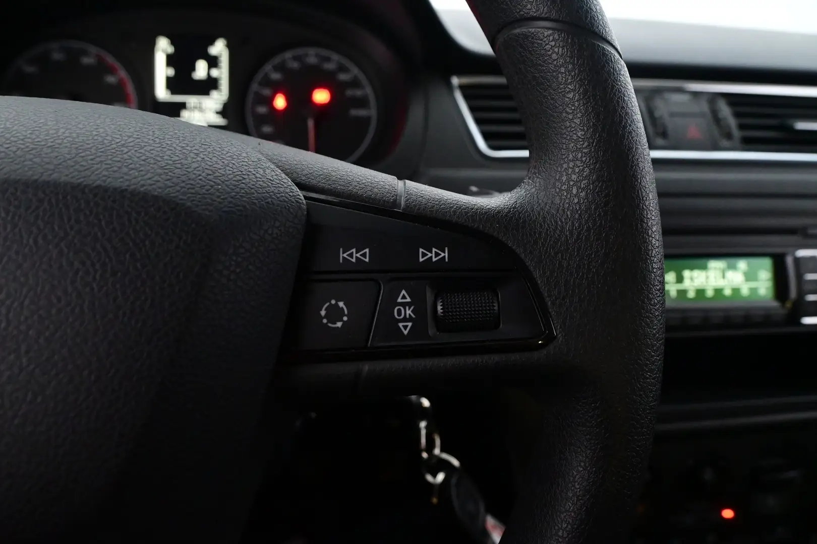 Car Image - 1gam6E0r478Z84i9skrd0e