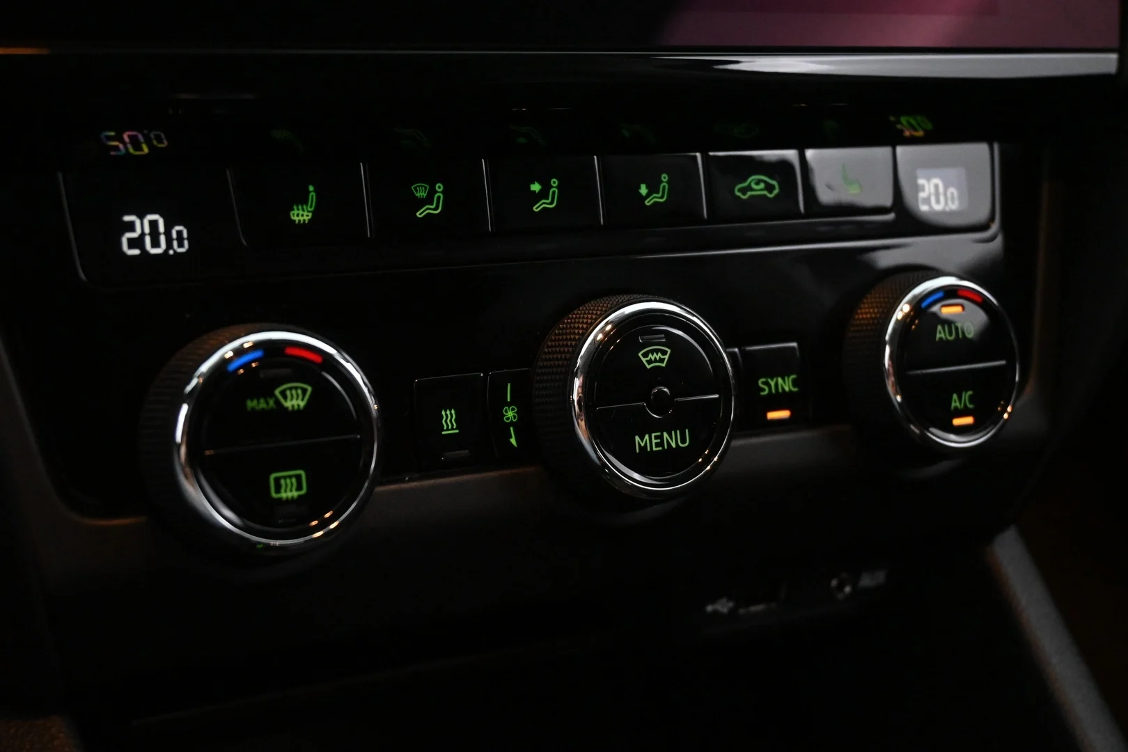 Car Image - JzQvEskbP28CdvcMSpEzf