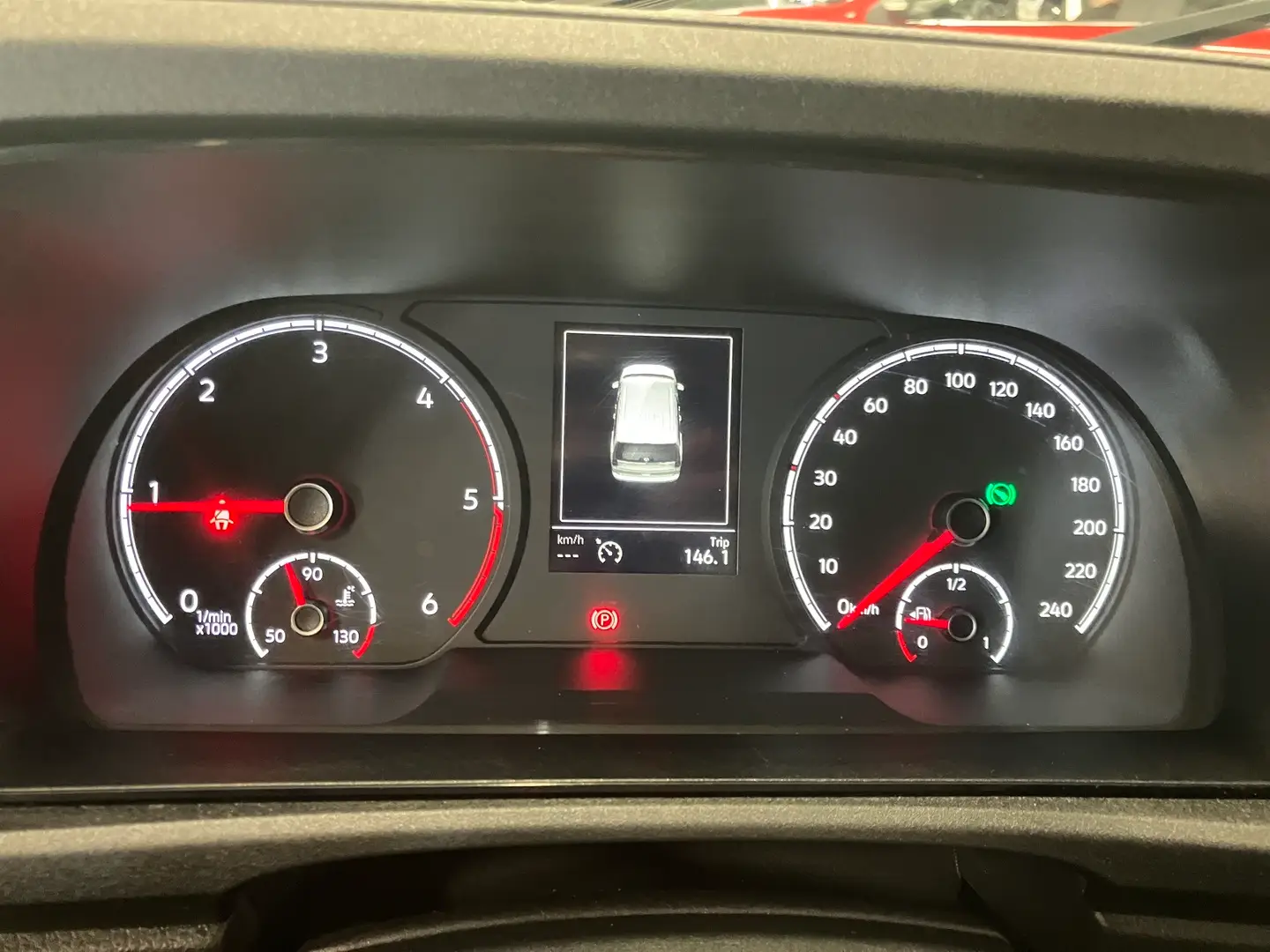 Car Image - 6lBYe9phoVmK3UWK1j0pR7