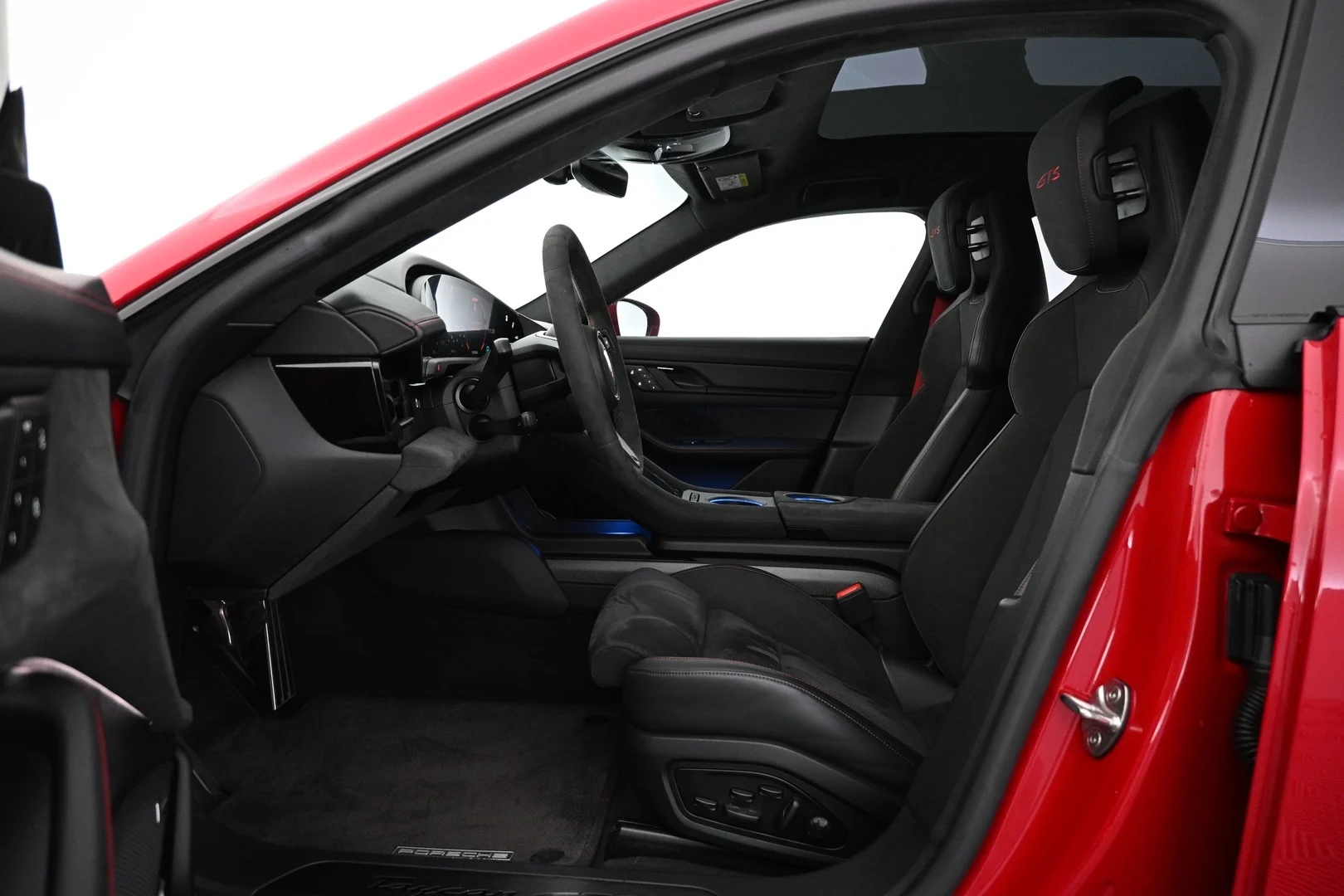 Car Image - 2hB1X8akEnLphRzzqEIpgk