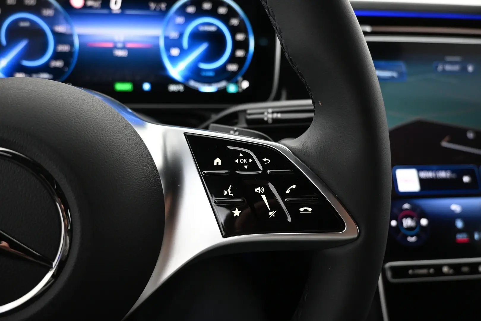 Car Image - 2uWZ6zb8eDOWw5o1UrlSkl