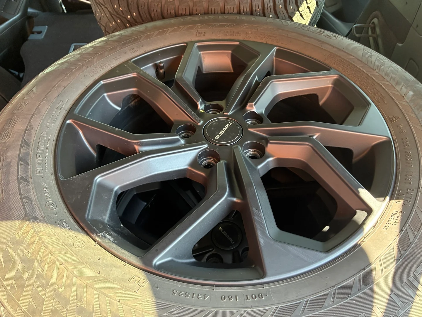 Car Image - 2eCyjXJhaaK00CgzpnFXrI