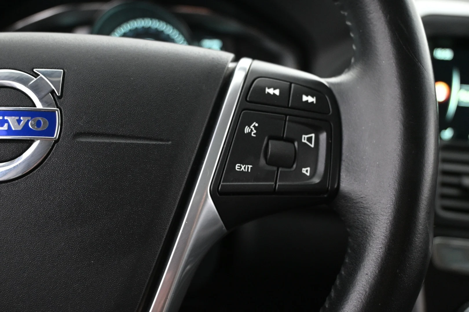 Car Image - 4KVCpxOoQF9iNTL6MMYZh1
