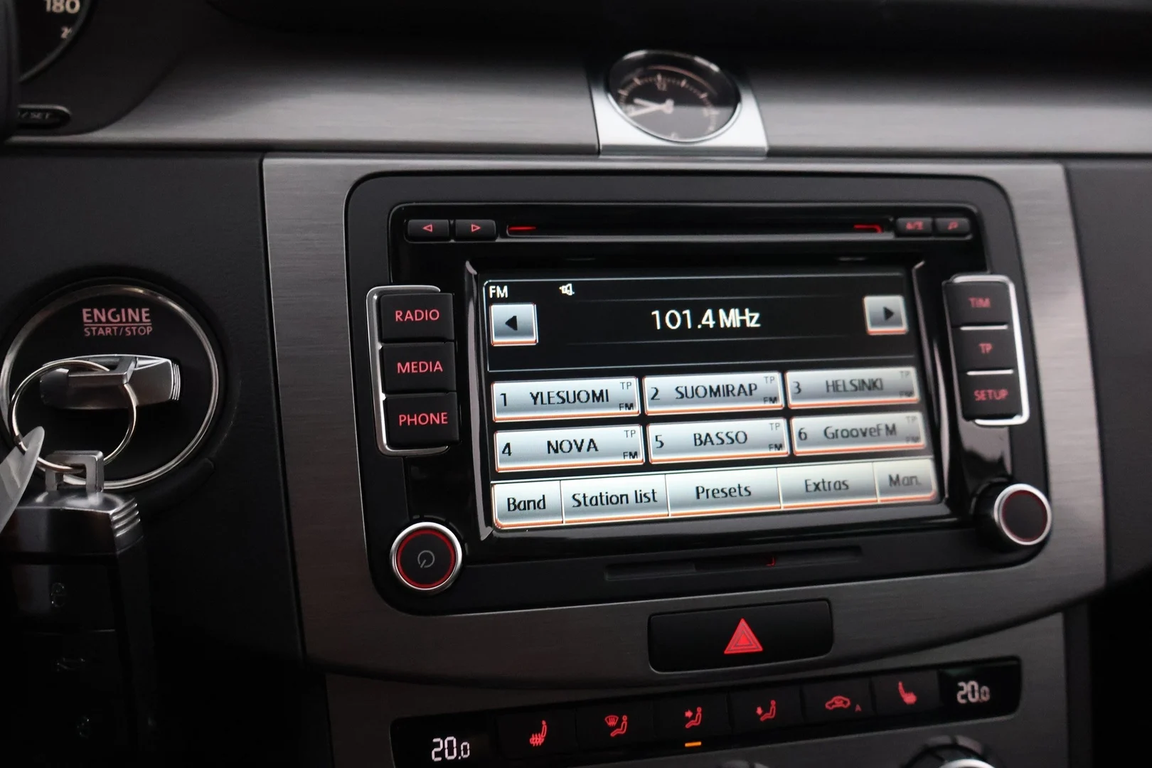 Car Image - 5wfdY4jwZfxcS8ggnMcnMG