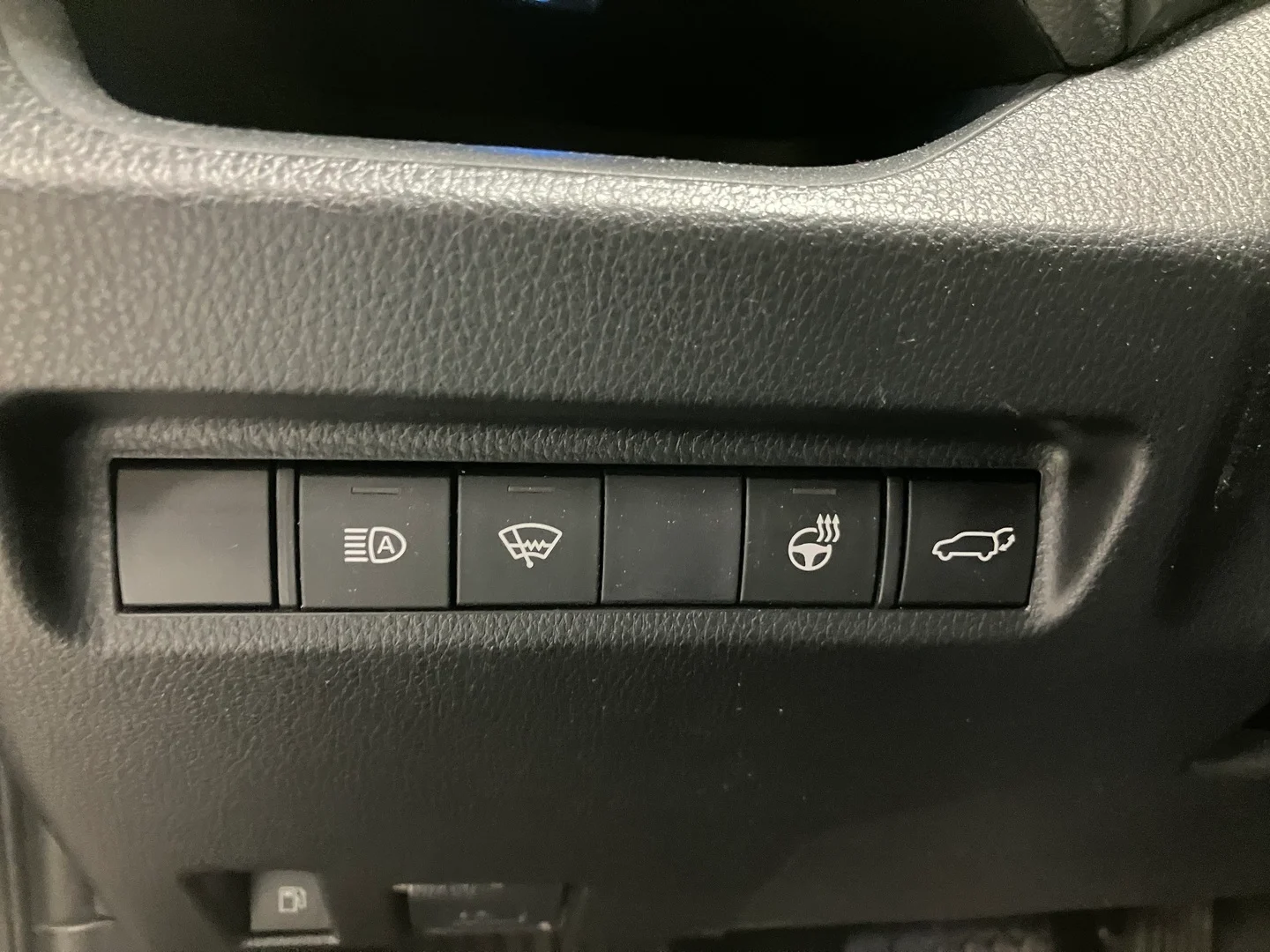 Car Image - 5yrN0OlZ7JYbD3mSXwhTbI
