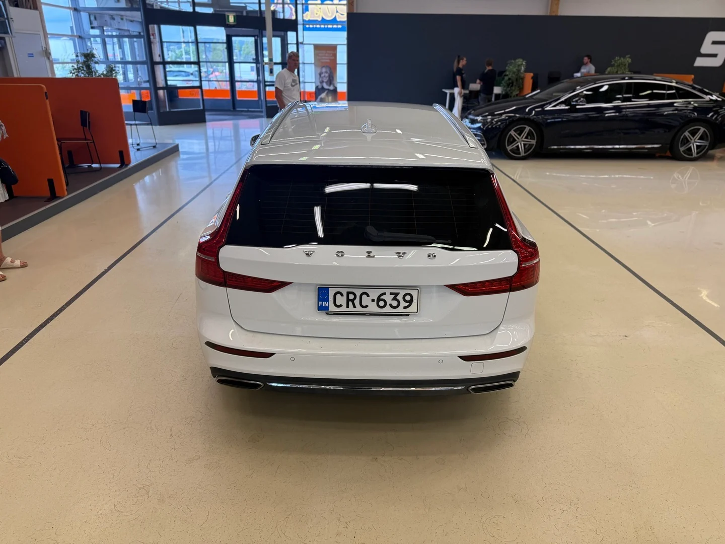 Car Image - 6utFcG3UBxE47m8UVuuAfJ