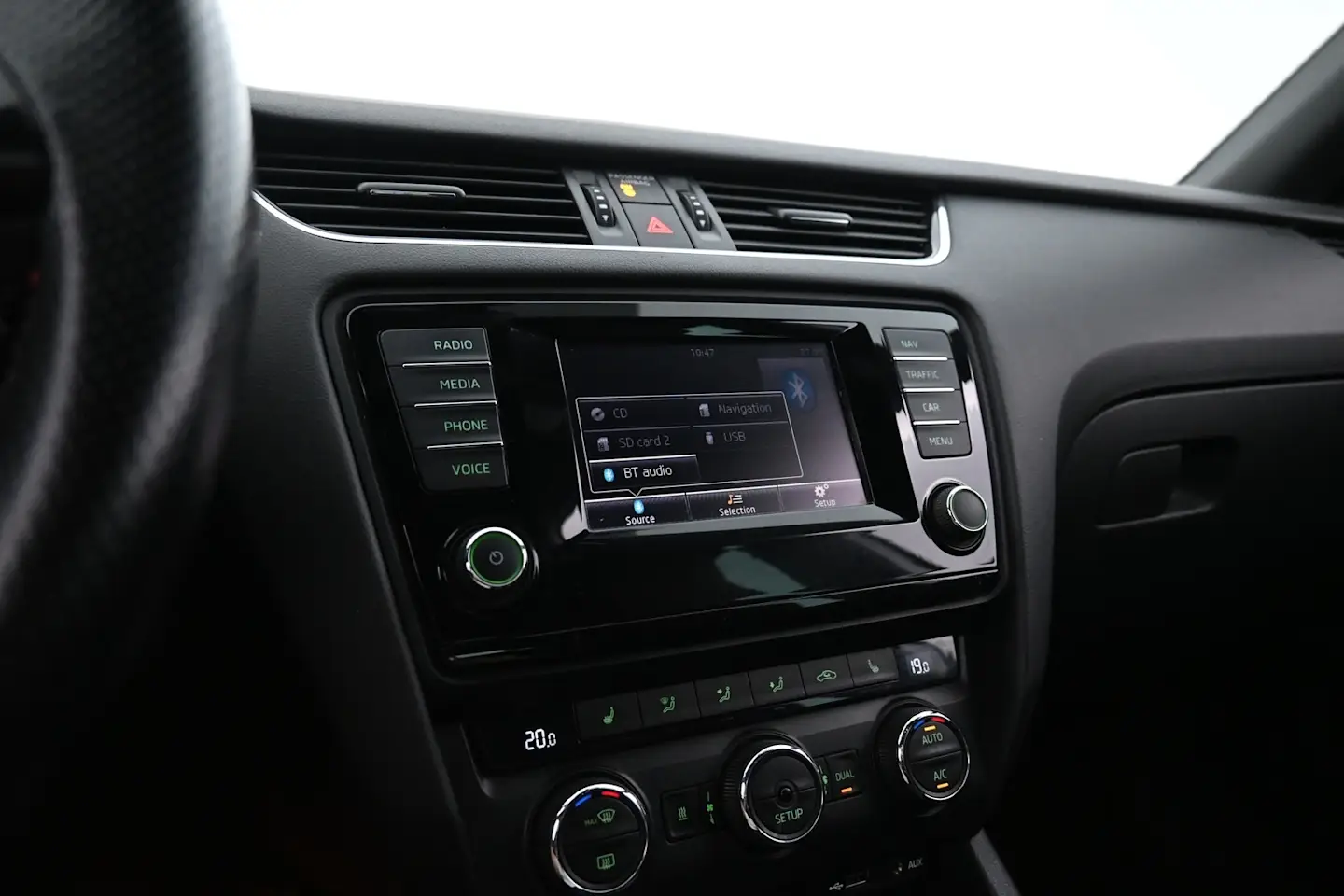 Car Image - 1T04xKyhGlU4G5fKkyKphJ