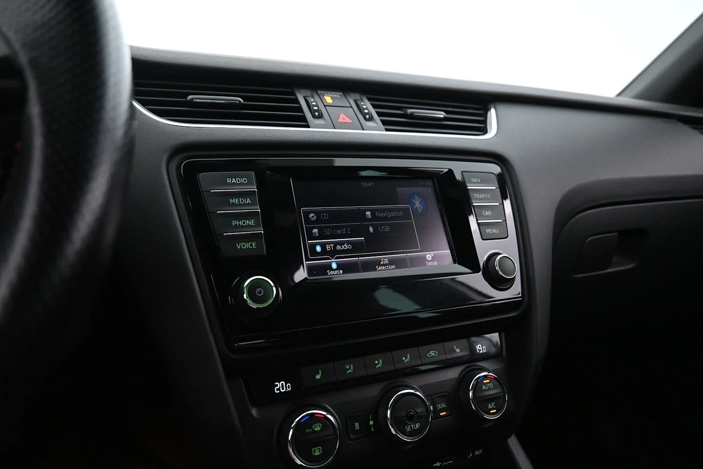 Car Image - 1T04xKyhGlU4G5fKkyKphJ