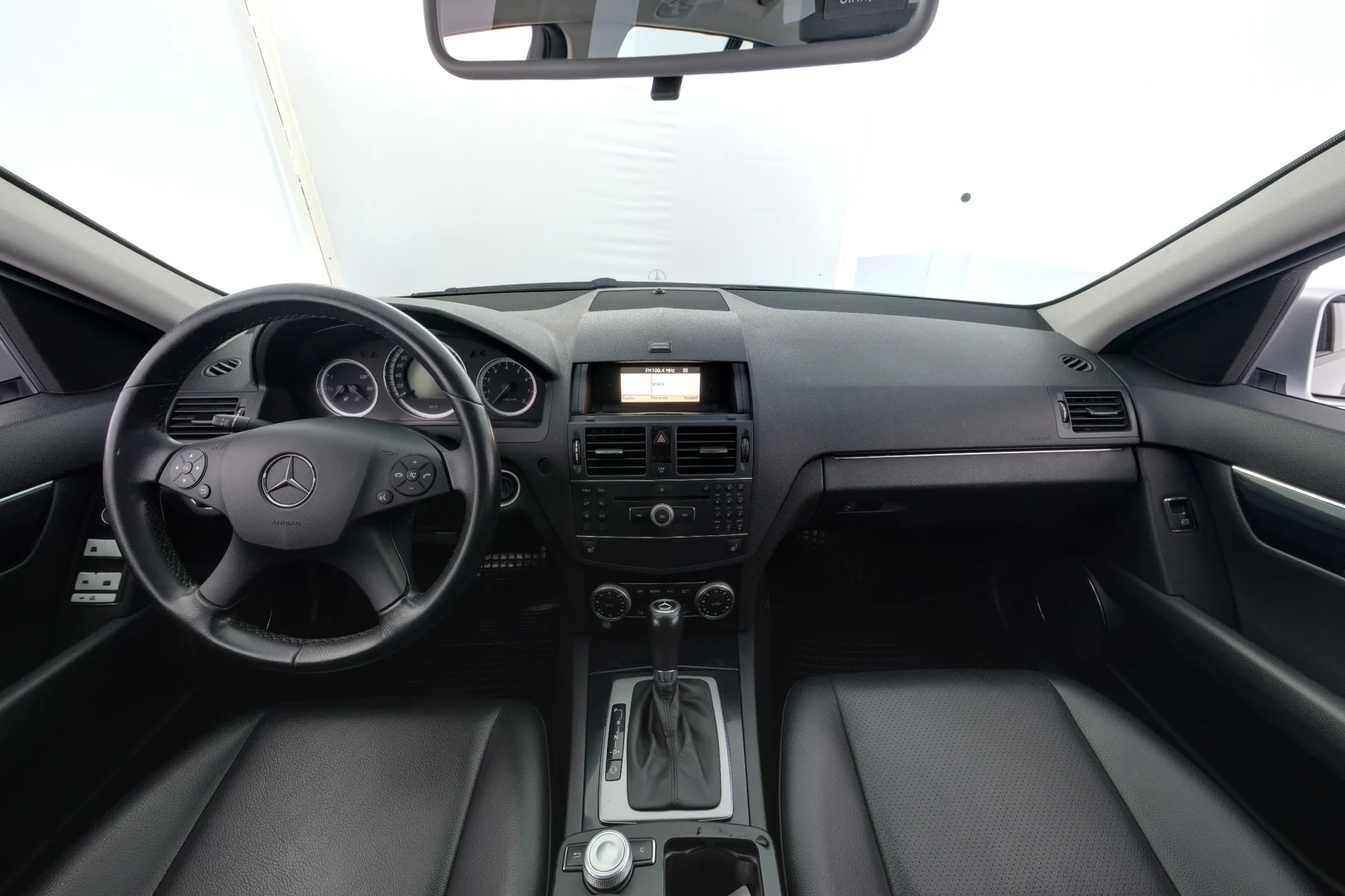 Car Image - 4kShDrObGPqYec3EOXL7Hc