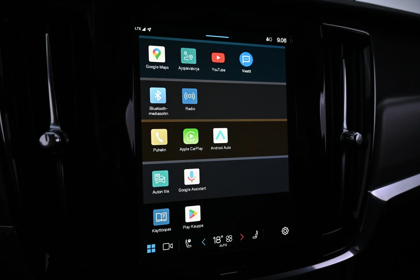 Car Image - 19woaeuM0PEneIt0Wjvo3B