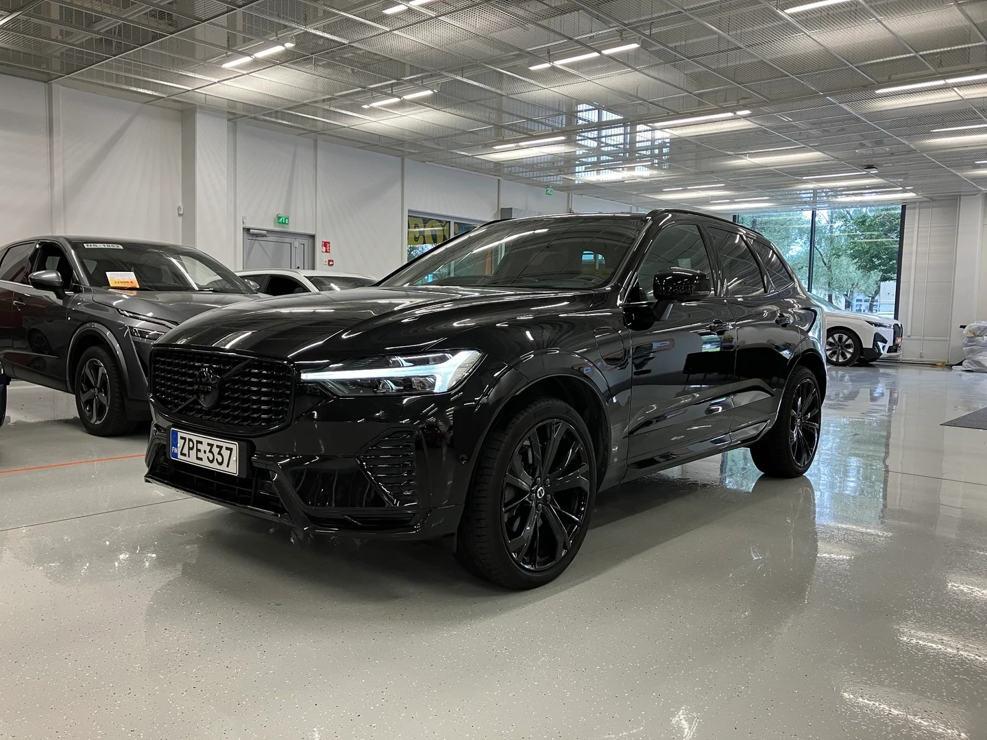 Car Image - 5BK2n8XCIVNUuKxmGm0IKX