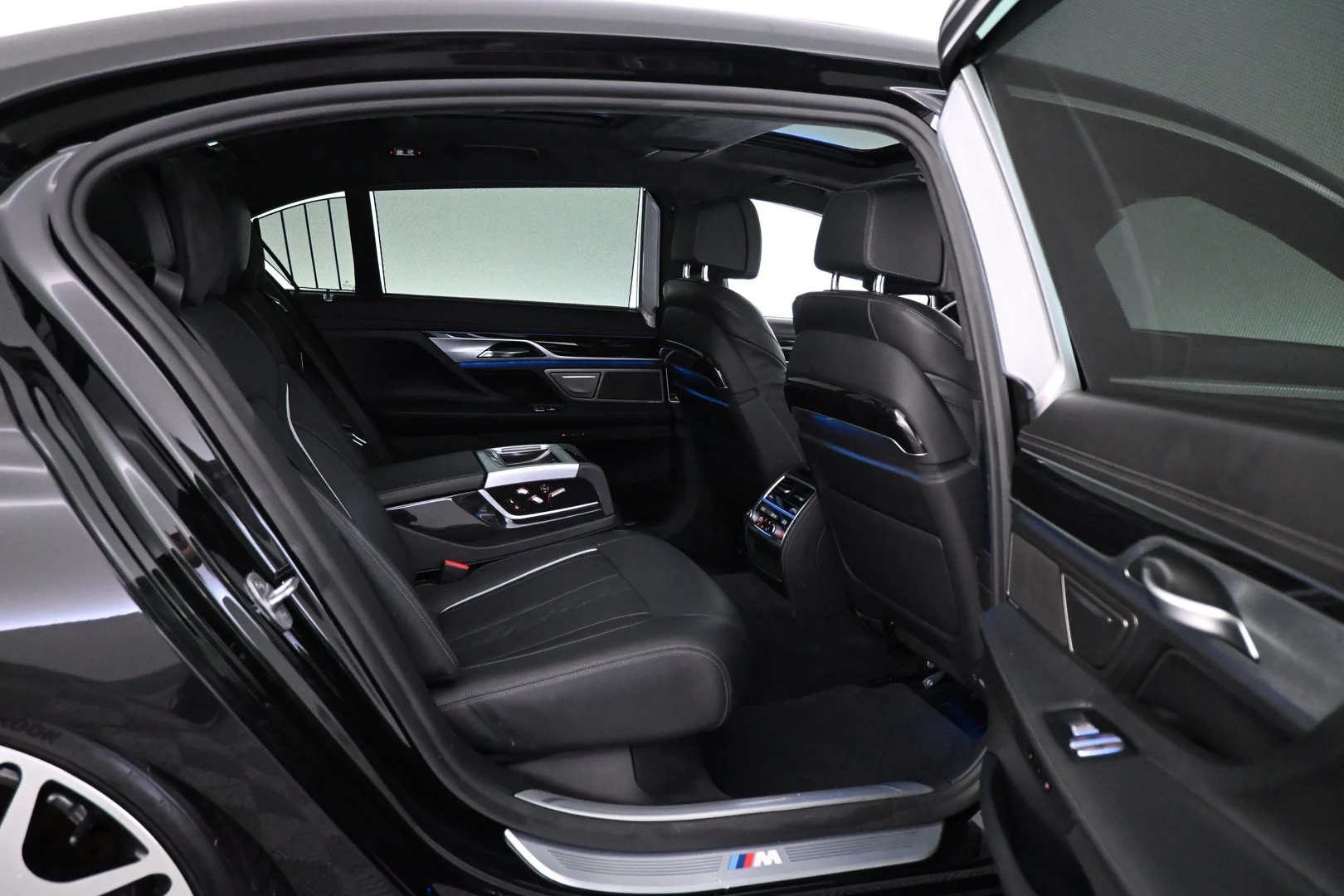 Car Image - 1F1FZZoCTq2fzvB5hmNco2