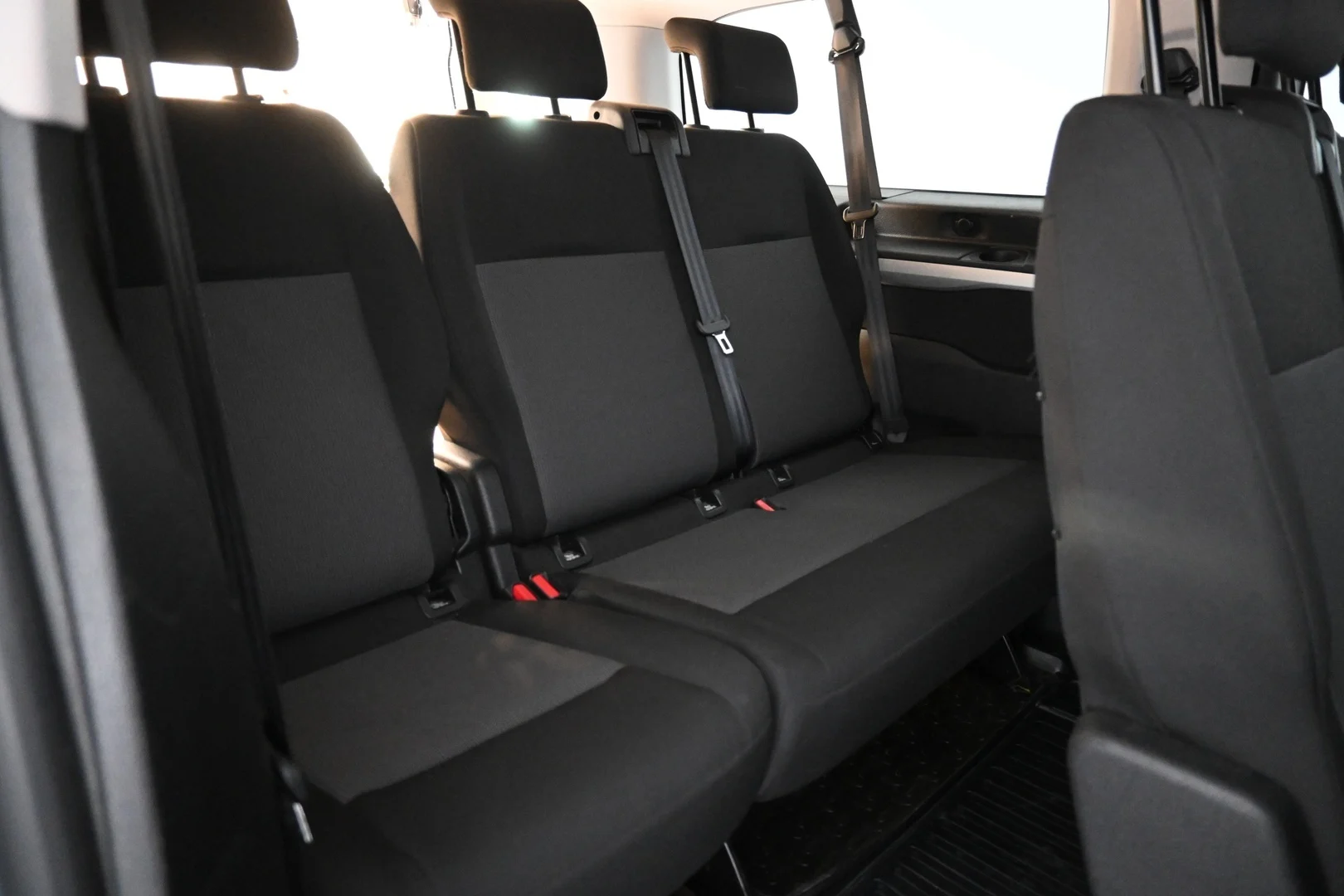 Car Image - 7g2eO2zSBsOQyRNkeEu6ME