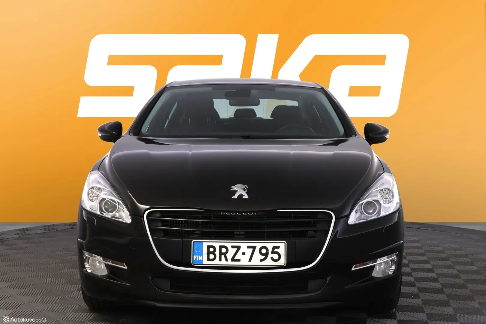 Car Image - 2tmDGw8IKdlUXYlR9Njoeo