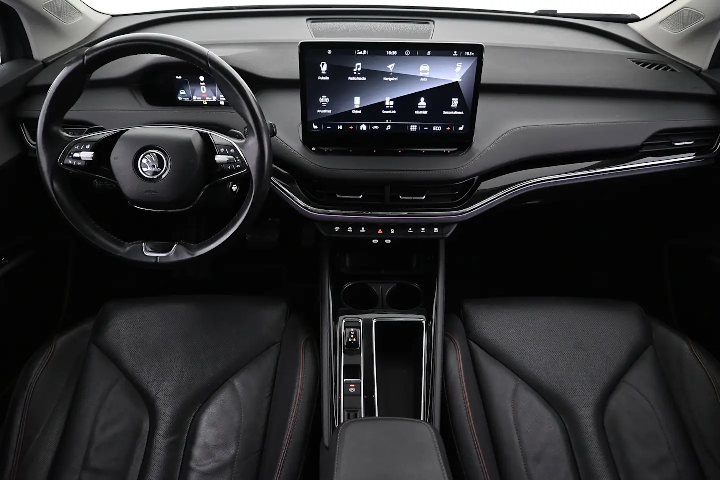 Car Image - WlxHXHQko6brDBpVBI7vg